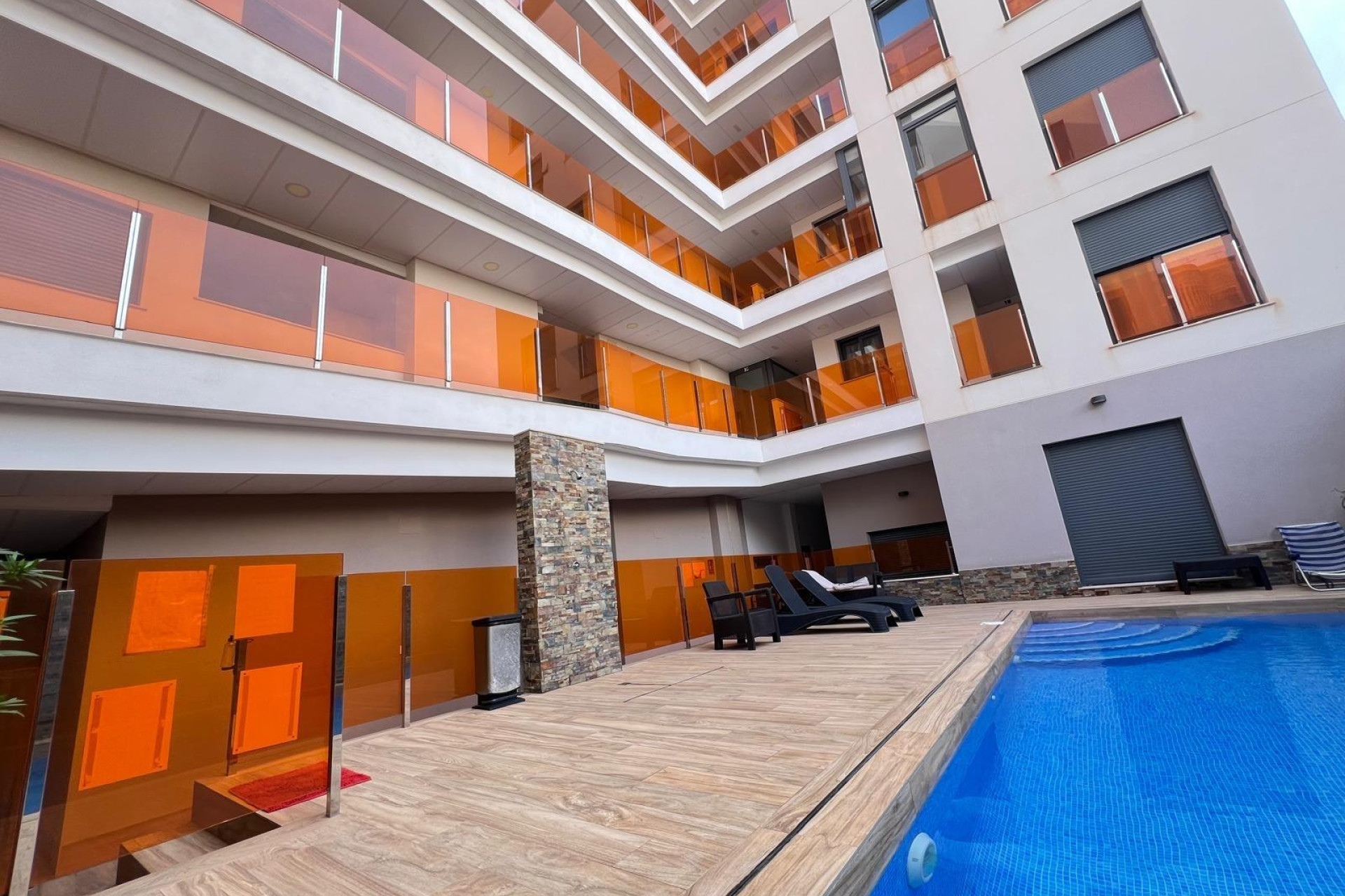 Resale - Apartment  - Torrevieja - Playa del cura