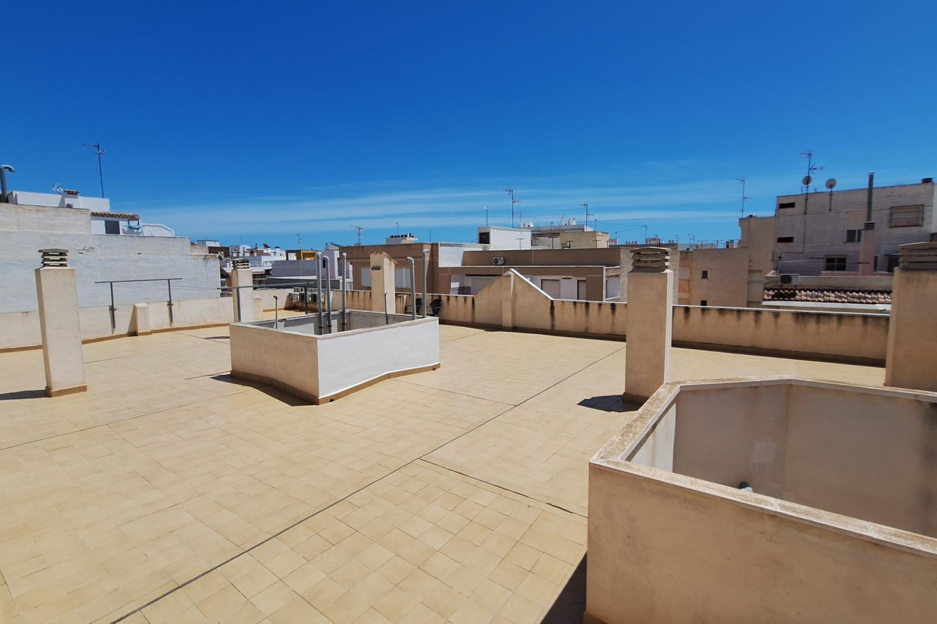 Resale - Apartment  - Torrevieja - Playa del cura