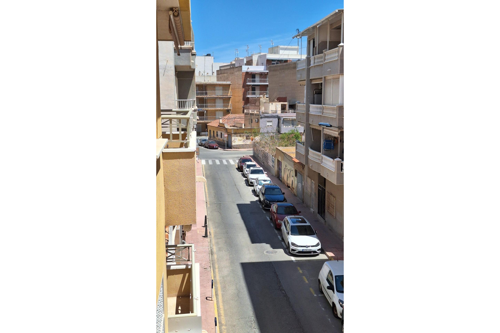 Resale - Apartment  - Torrevieja - Playa del cura