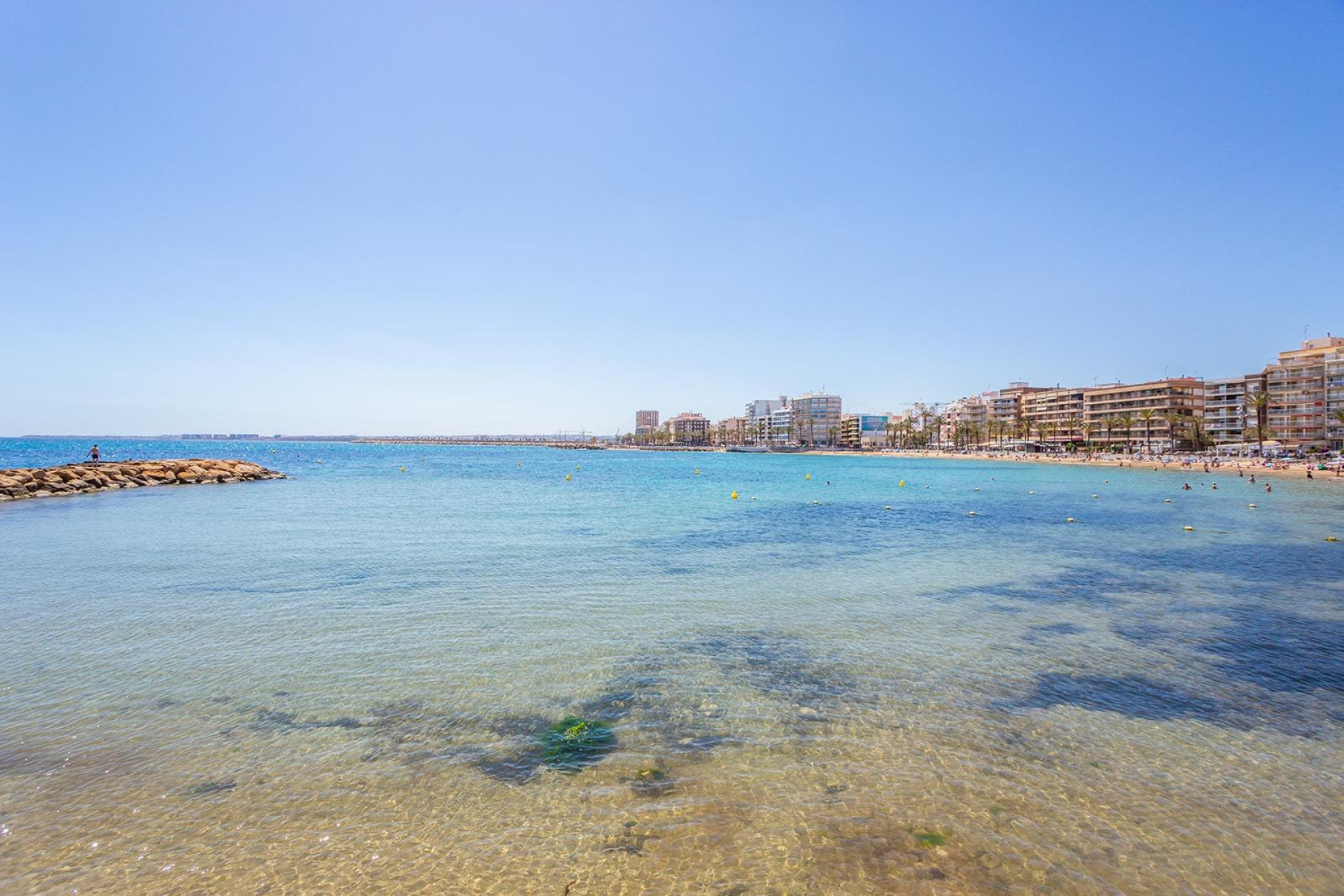 Resale - Apartment  - Torrevieja - Playa del cura