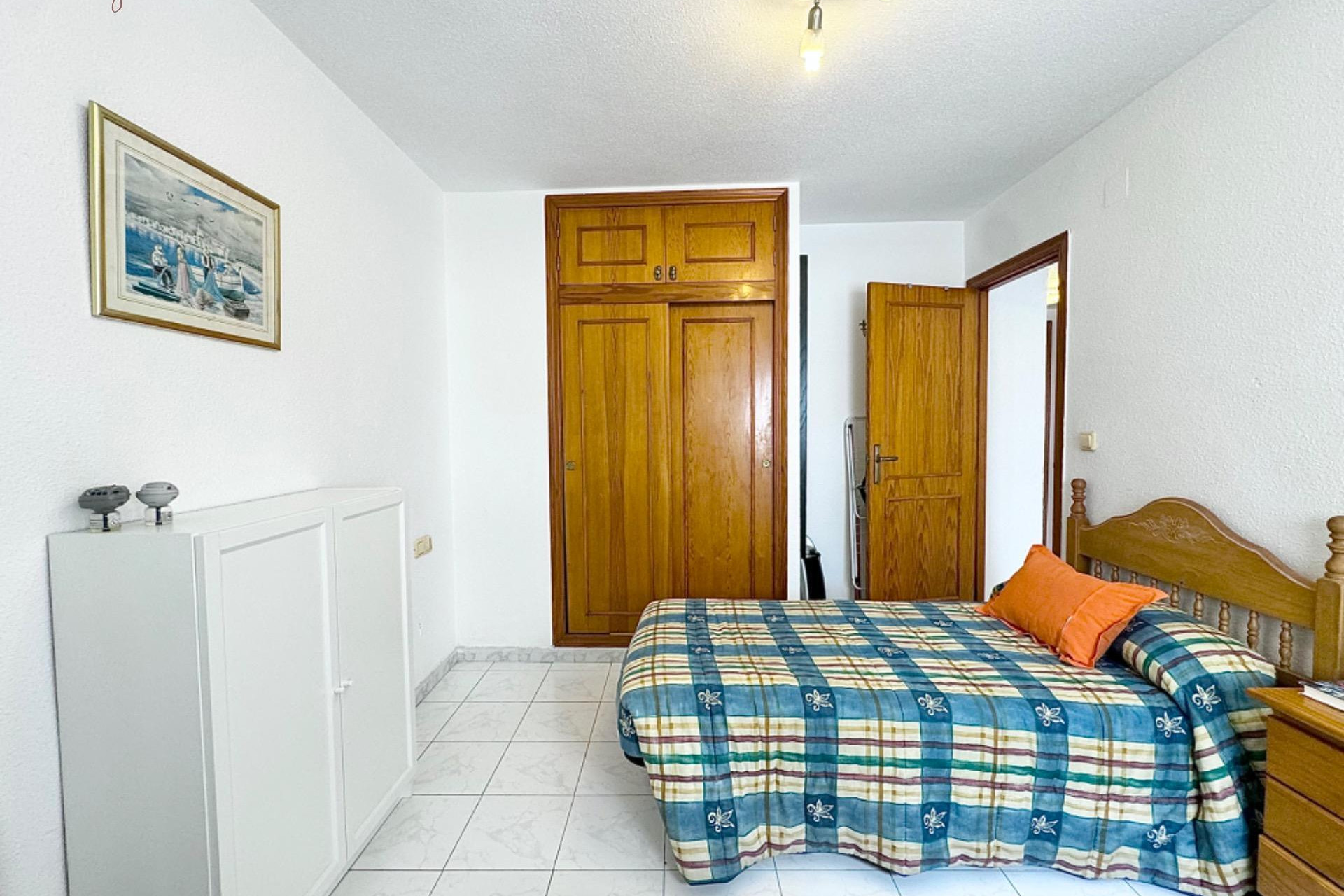 Resale - Apartment  - Torrevieja - Playa del cura