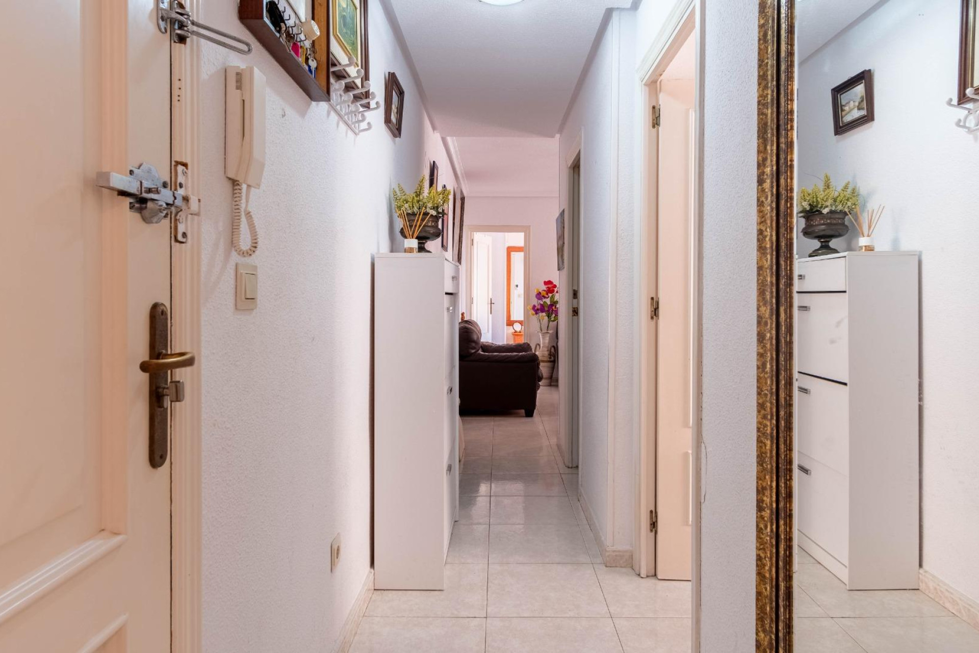 Resale - Apartment  - Torrevieja - Playa del cura