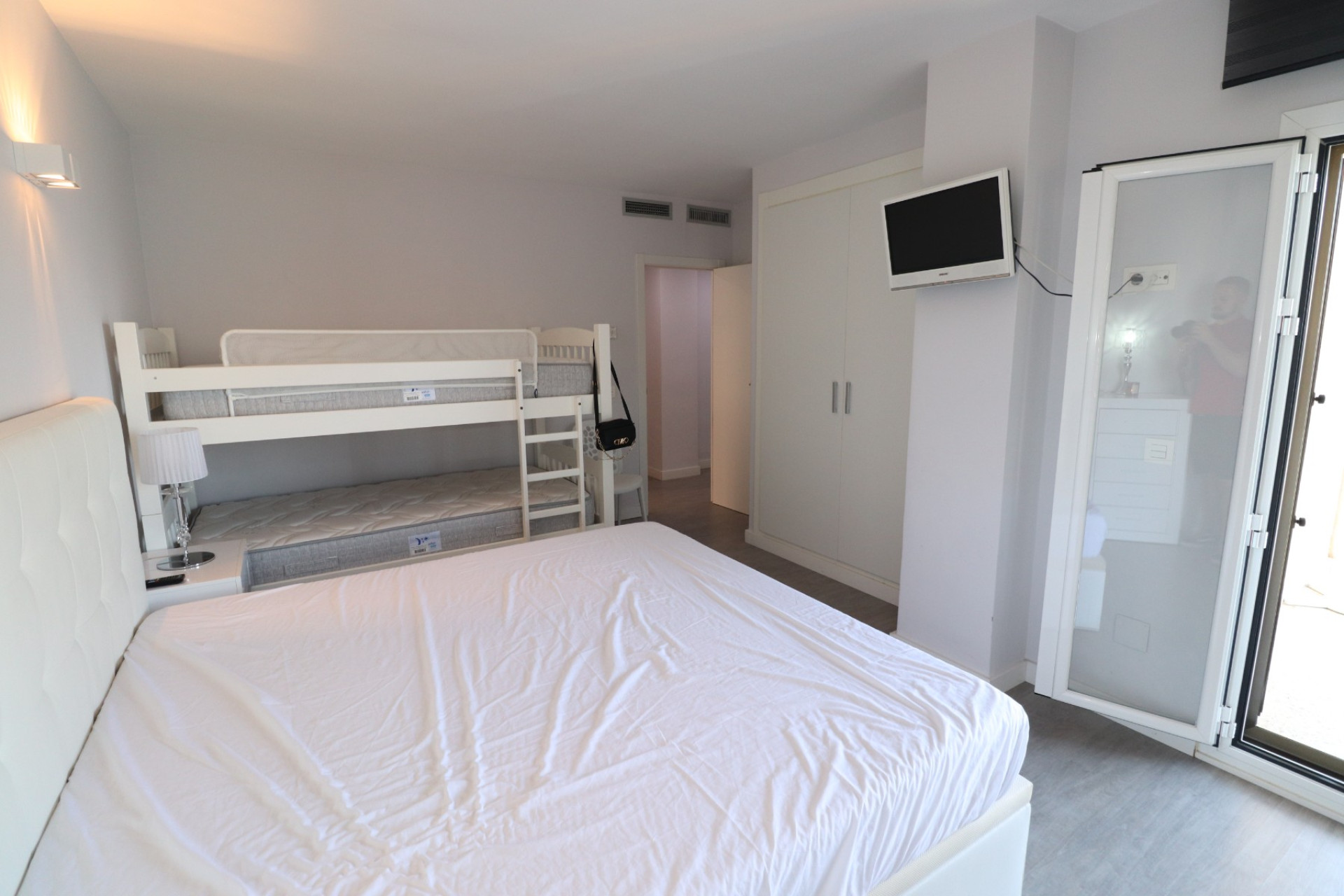 Resale - Apartment  - Torrevieja - Playa Del Cura