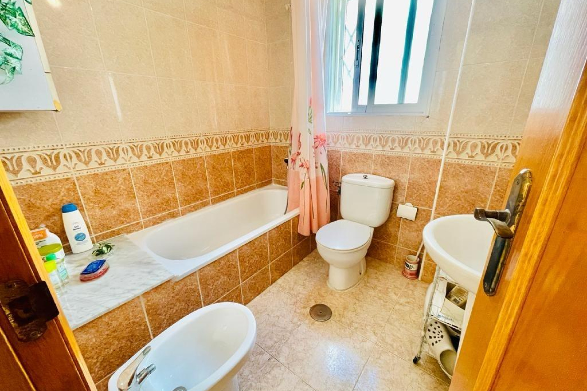 Resale - Apartment  - Torrevieja - Playa del cura