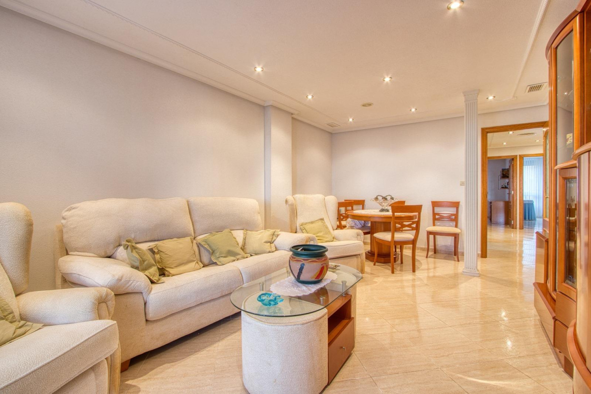 Resale - Apartment  - Torrevieja - Playa del cura