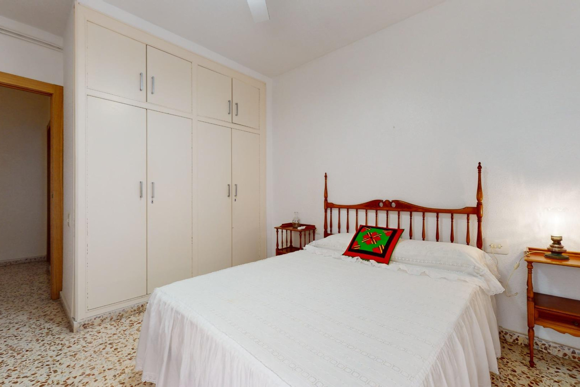 Resale - Apartment  - Torrevieja - Playa del cura