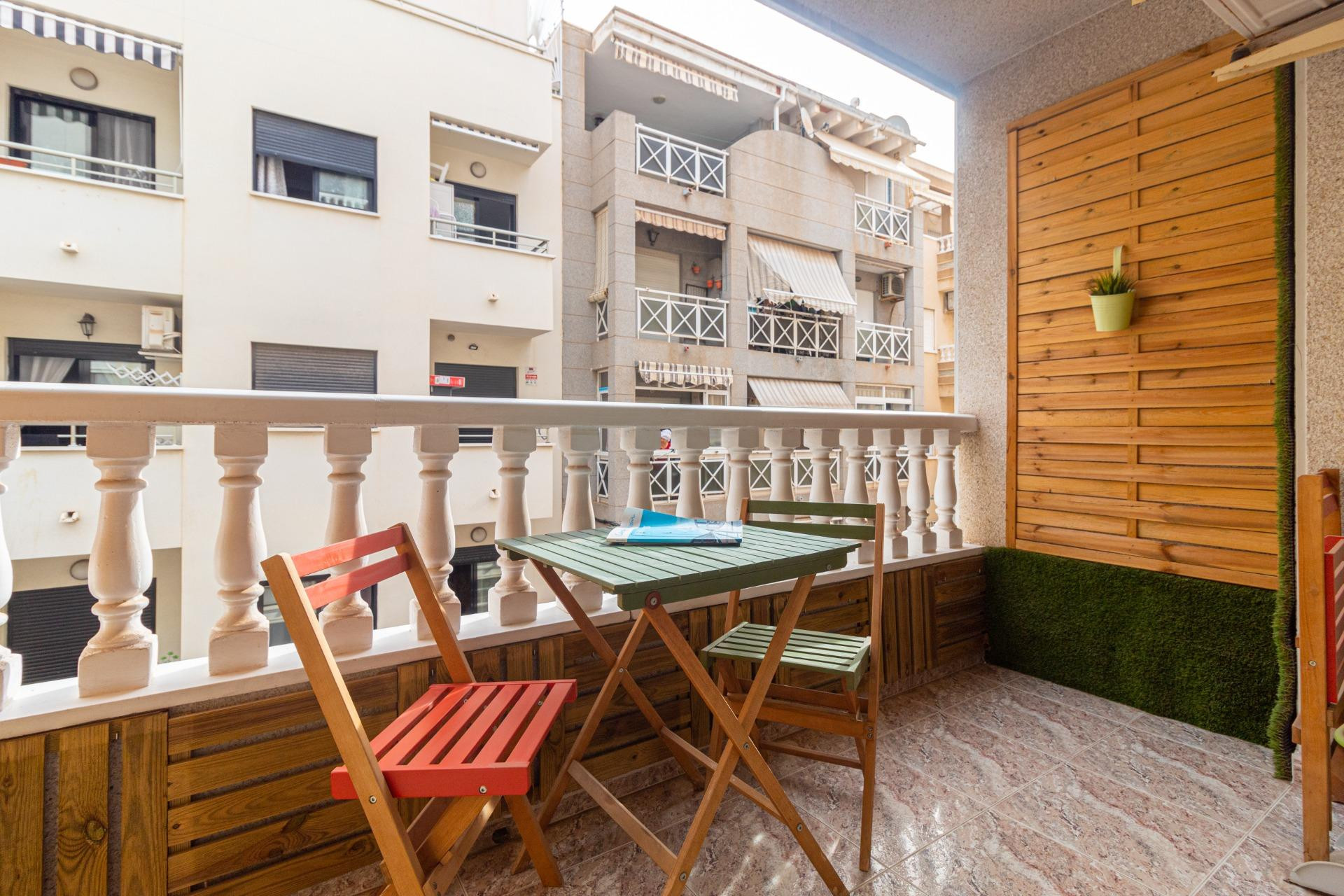 Resale - Apartment  - Torrevieja - Playa del cura