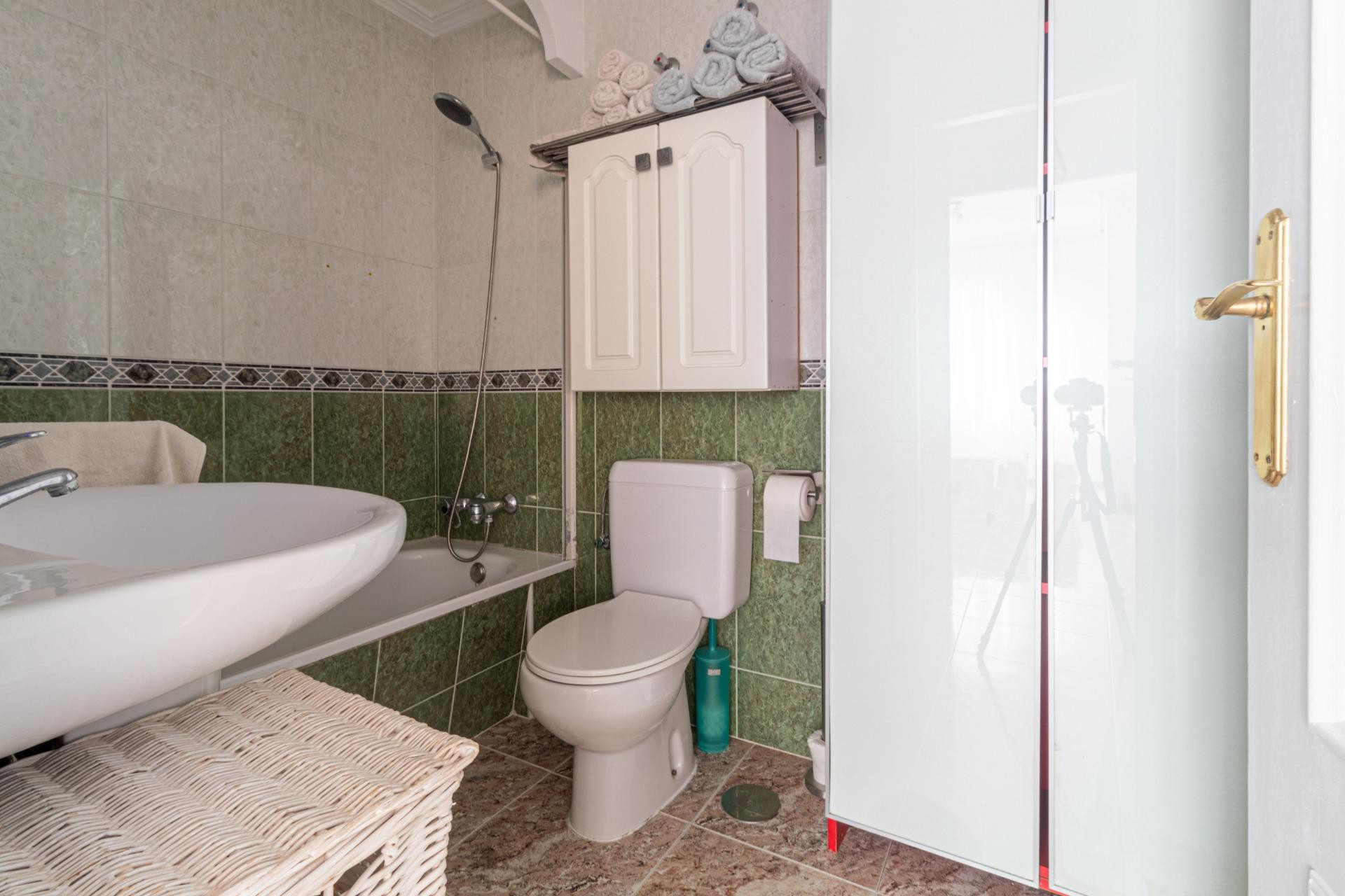 Resale - Apartment  - Torrevieja - Playa del cura