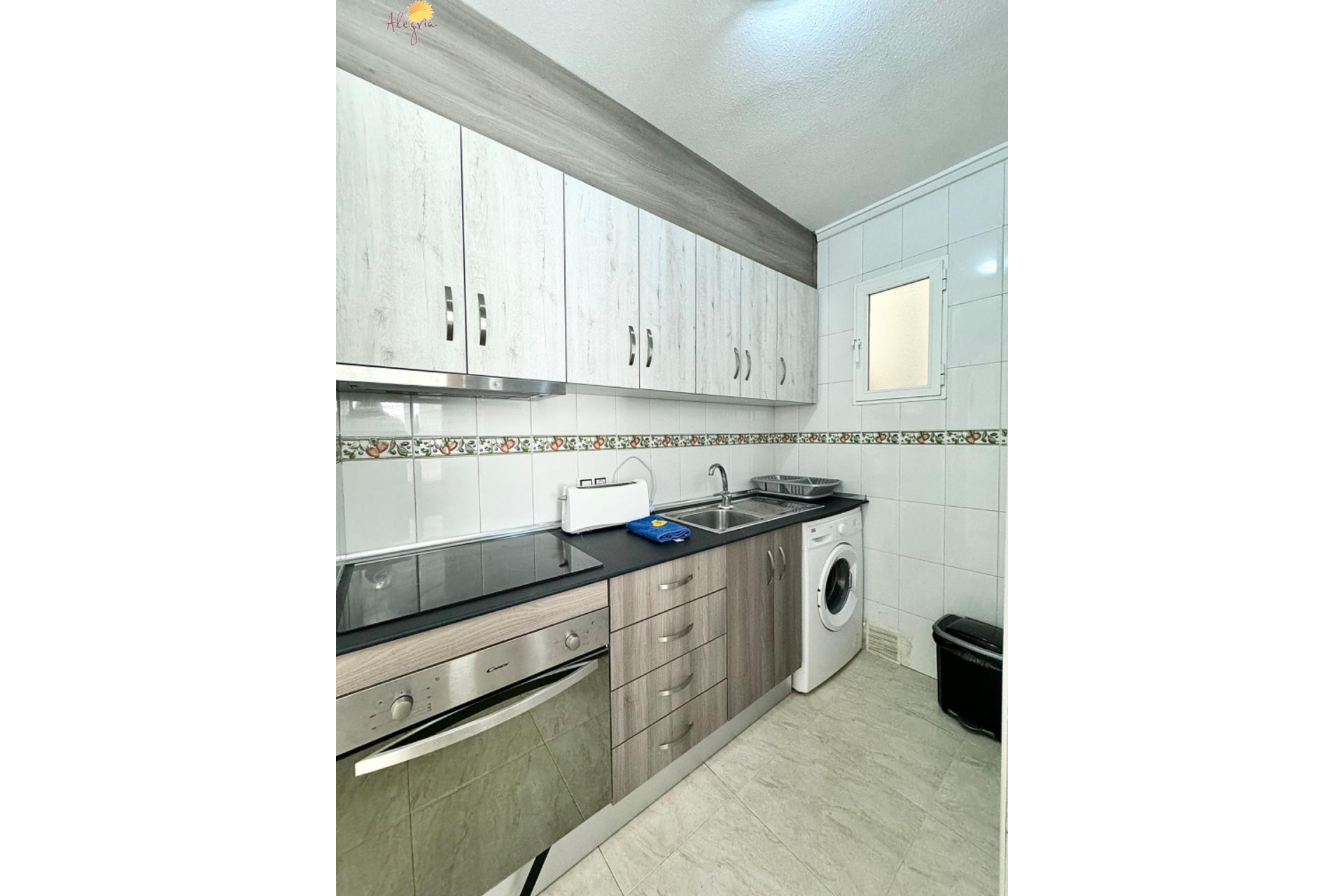 Resale - Apartment  - Torrevieja - Playa del cura