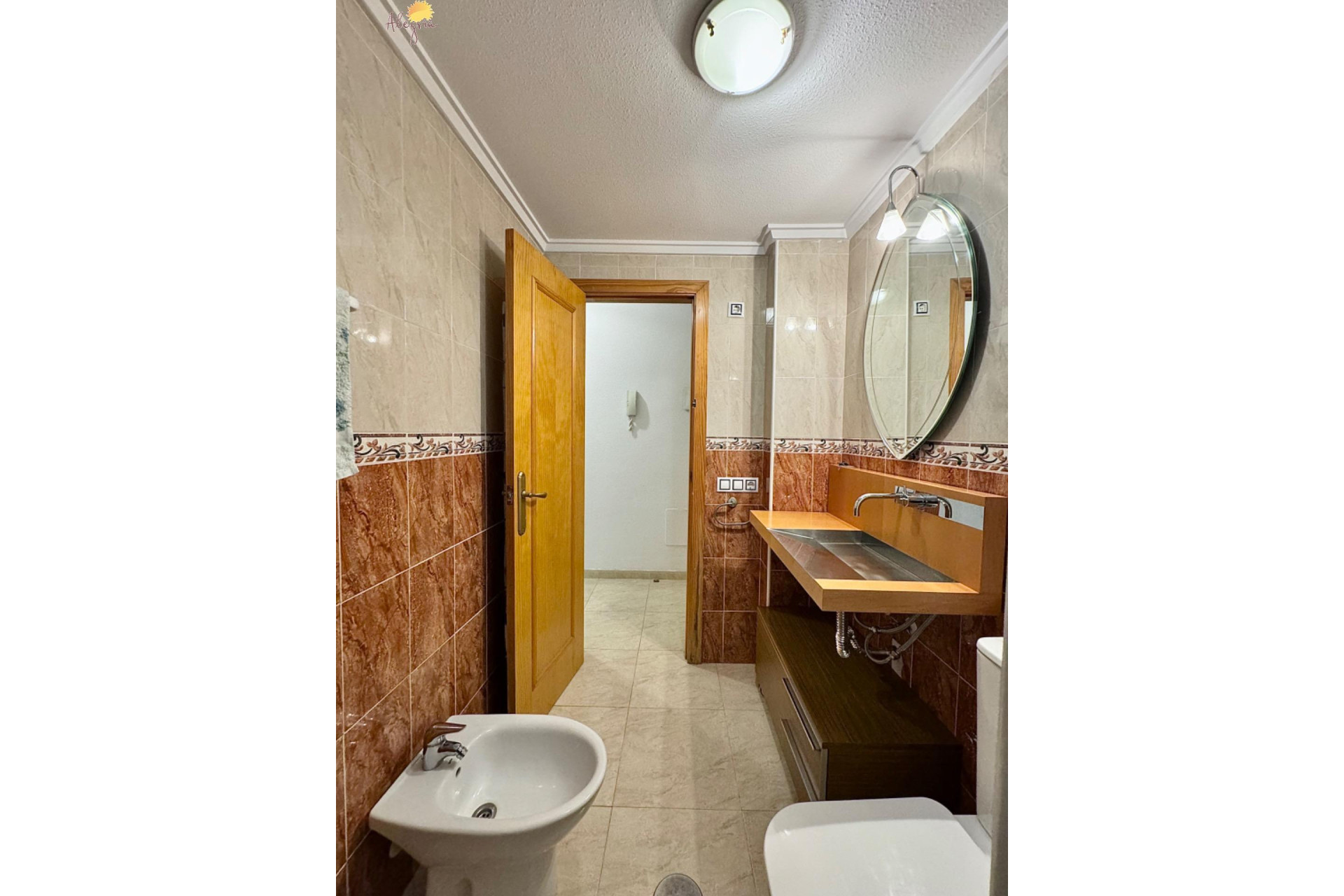 Resale - Apartment  - Torrevieja - Playa del cura