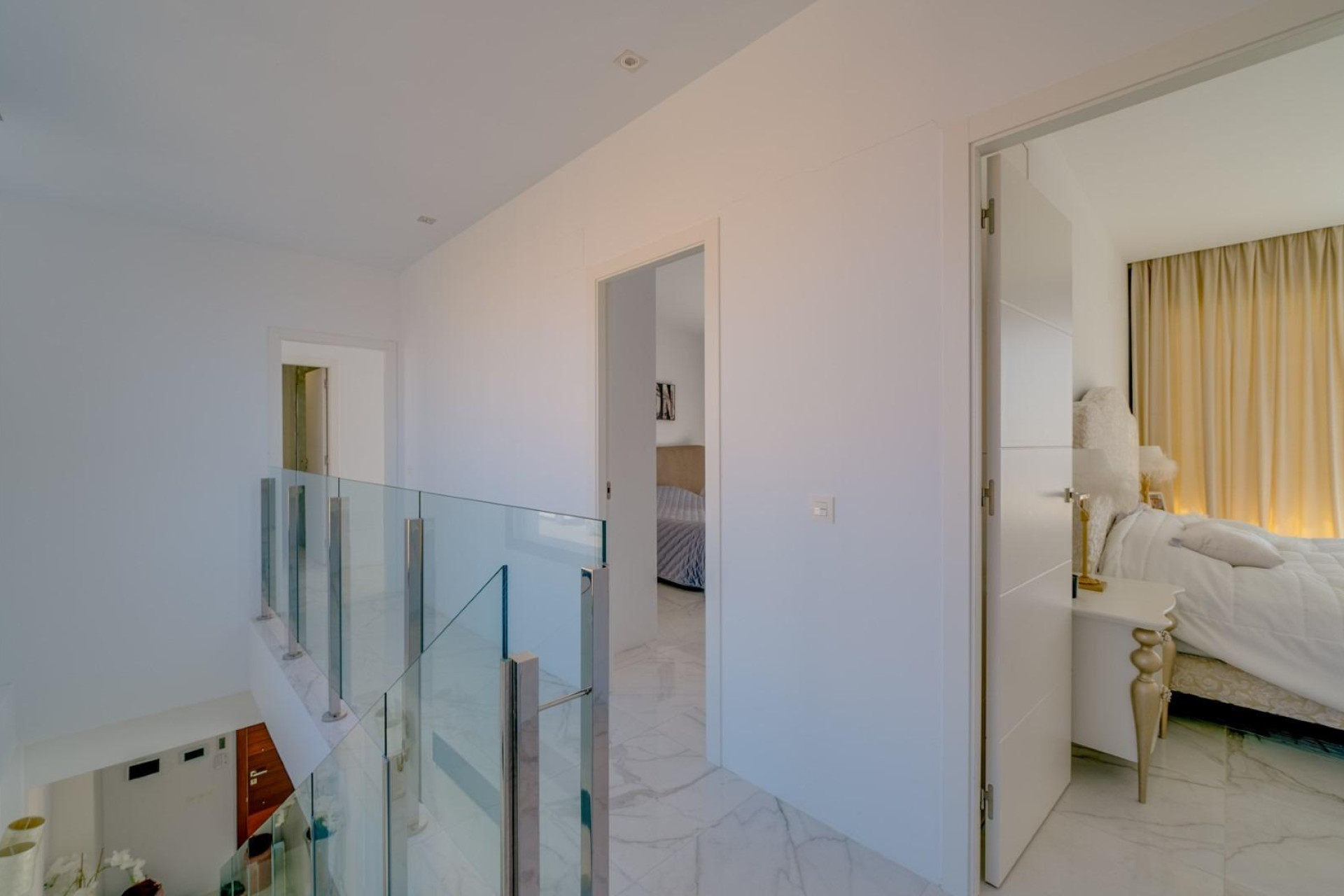 Resale - Apartment  - Torrevieja - Playa del cura