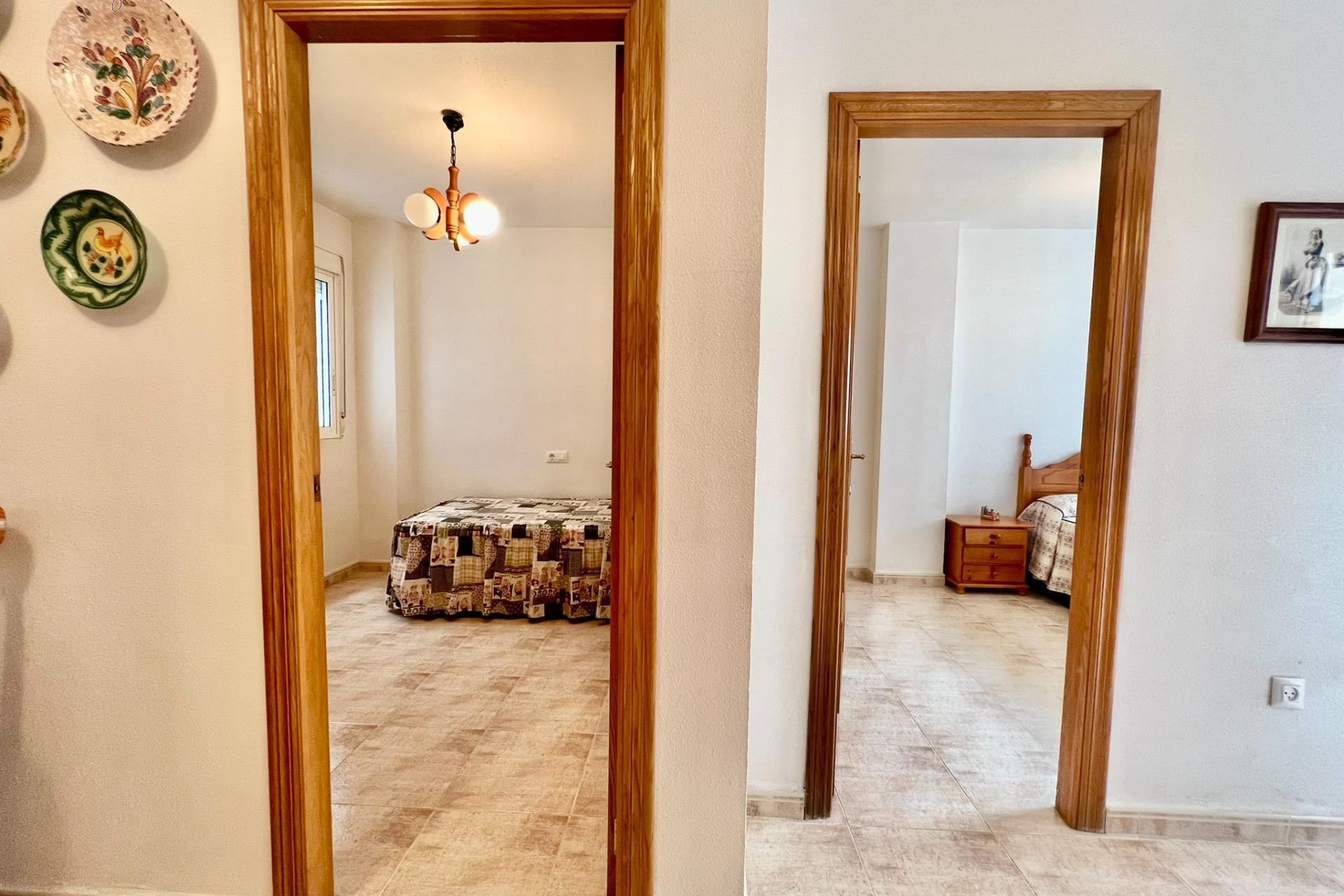 Resale - Apartment  - Torrevieja - Playa del cura