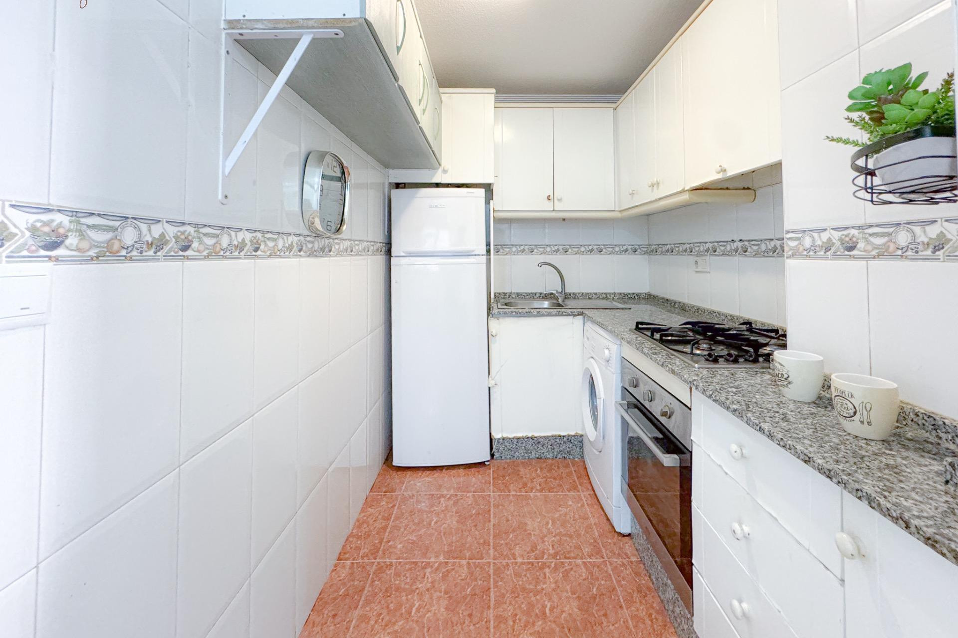 Resale - Apartment  - Torrevieja - Playa del cura