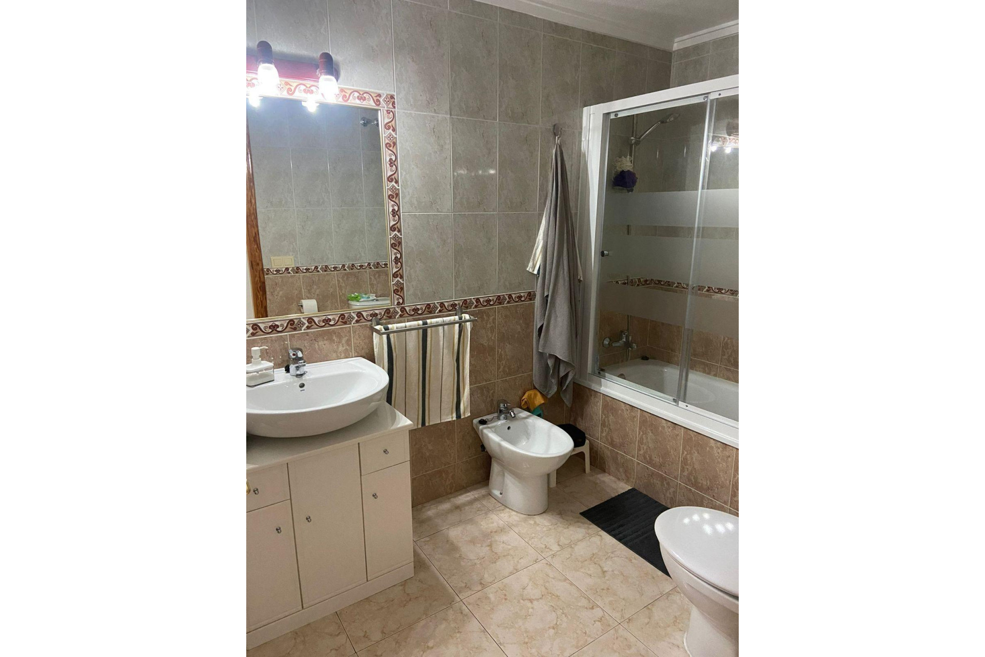 Resale - Apartment  - Torrevieja - Playa del cura