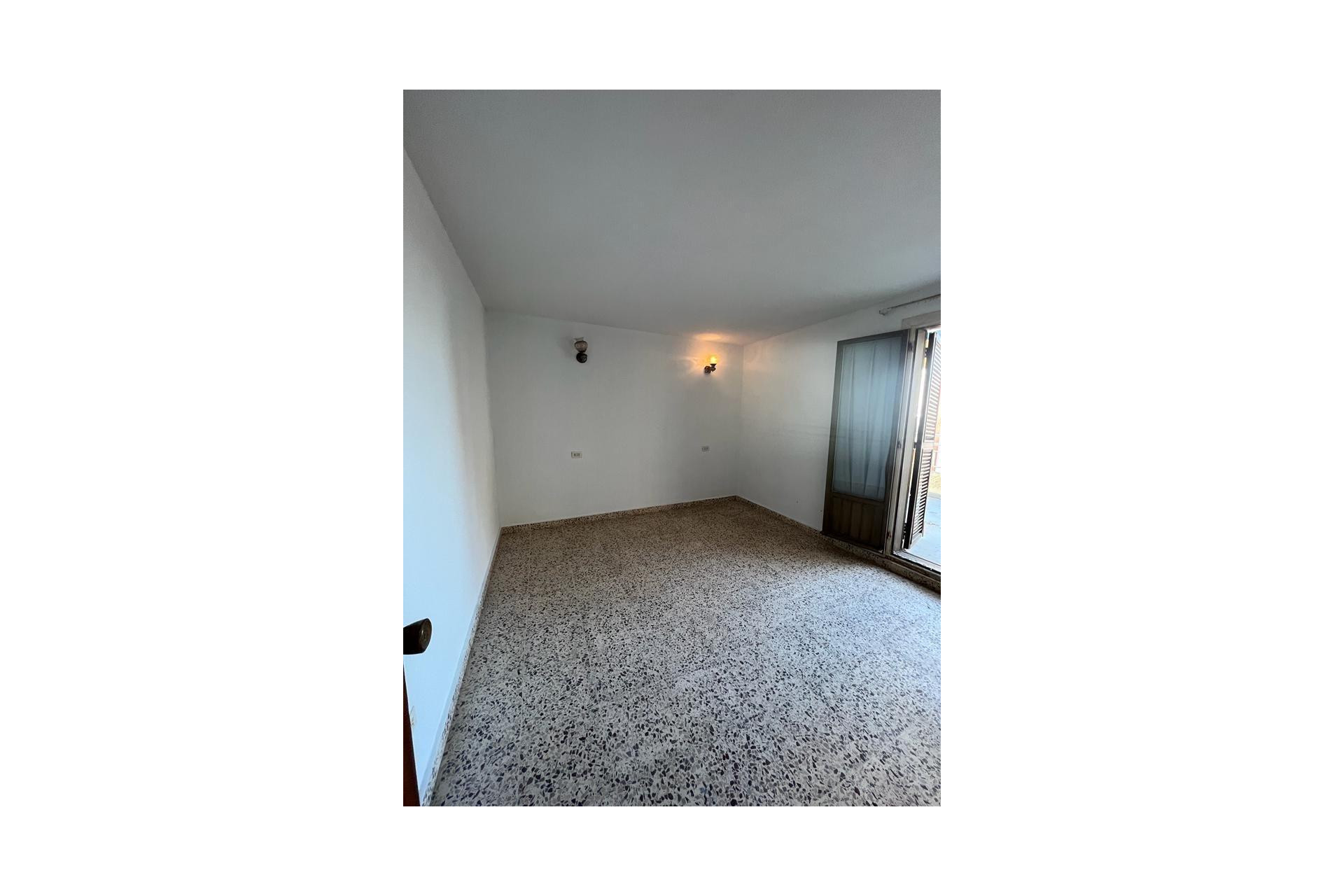 Resale - Apartment  - Torrevieja - Playa del cura