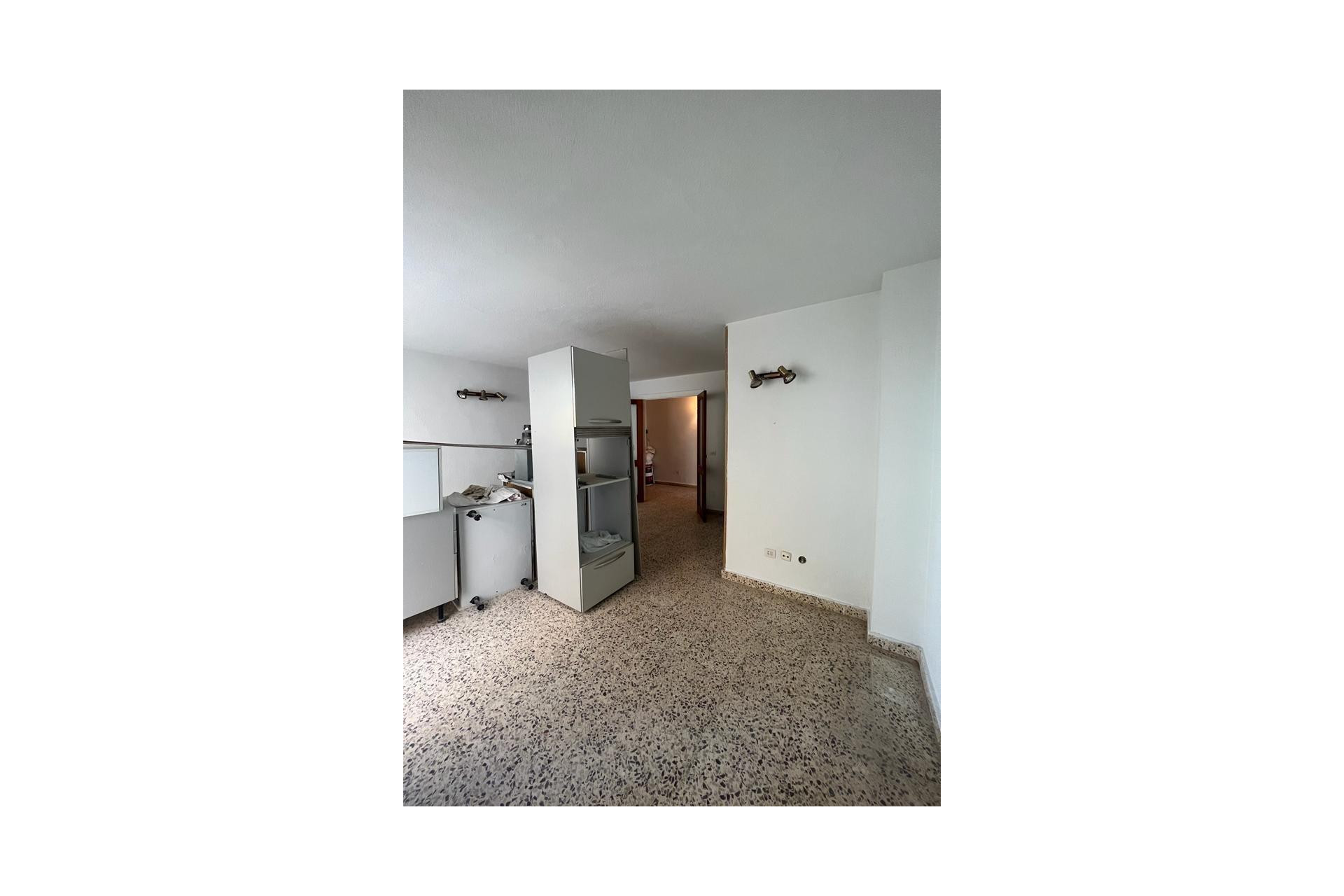 Resale - Apartment  - Torrevieja - Playa del cura