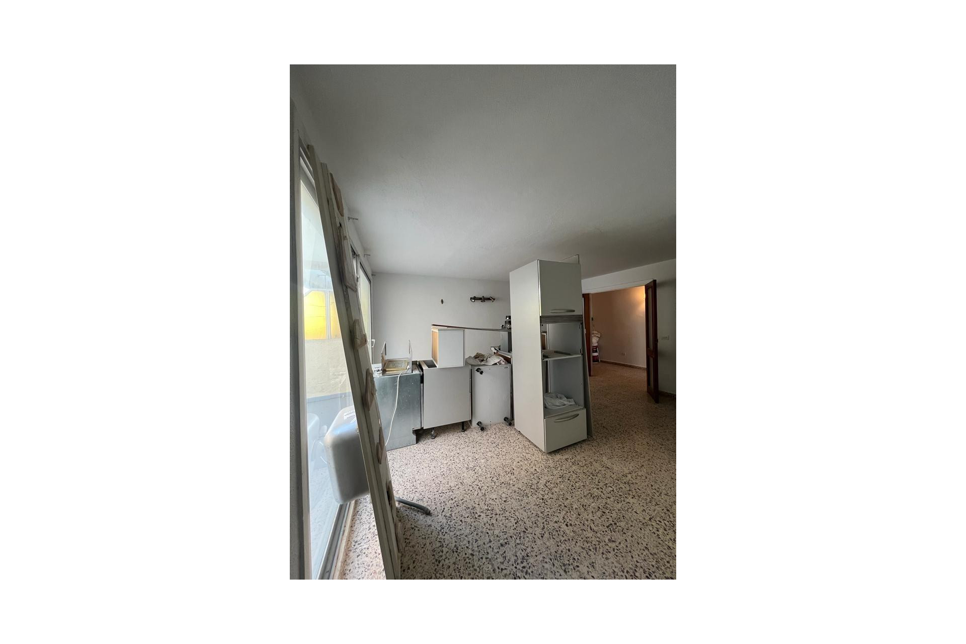 Resale - Apartment  - Torrevieja - Playa del cura