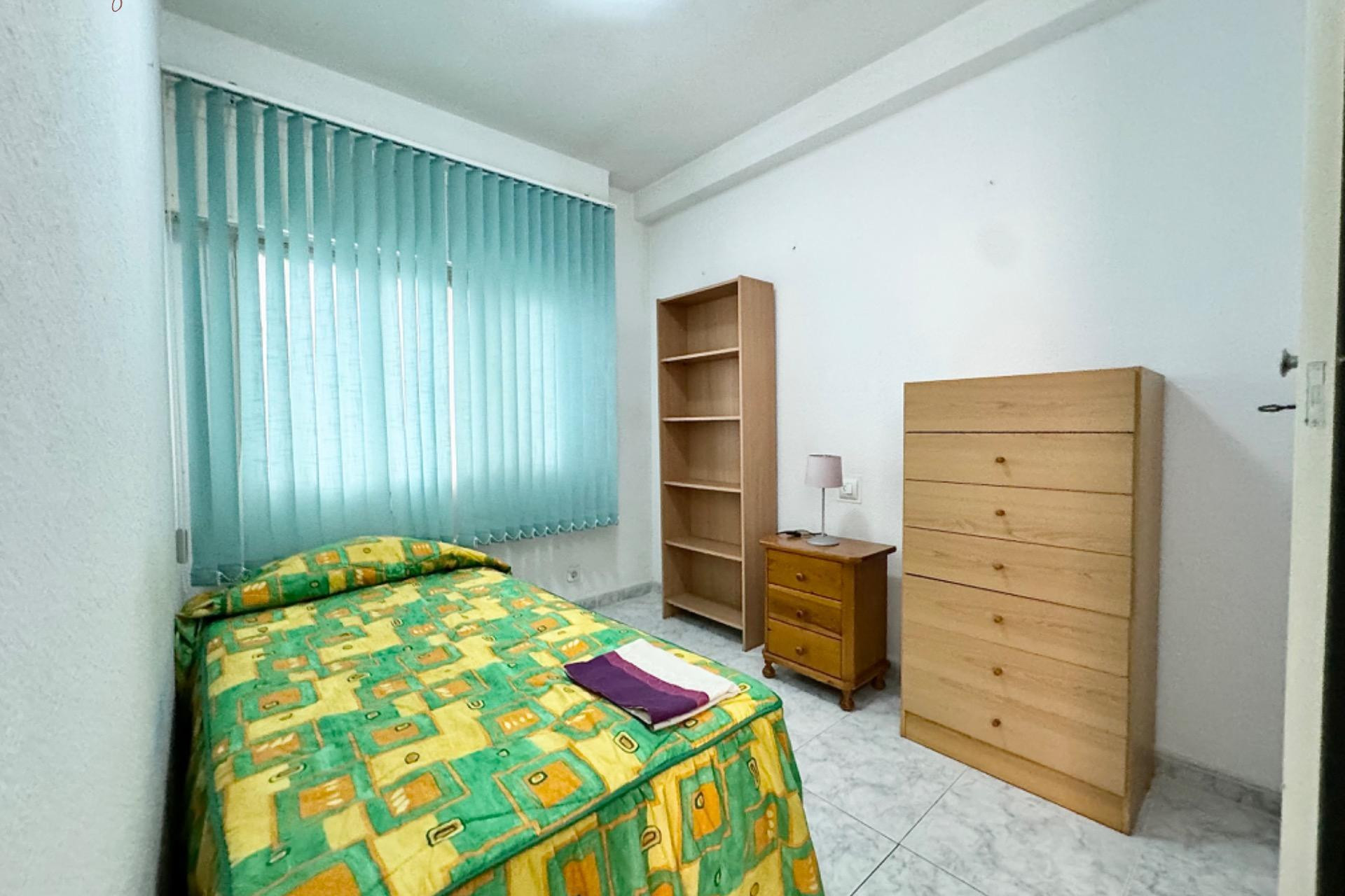 Resale - Apartment  - Torrevieja - Playa del cura