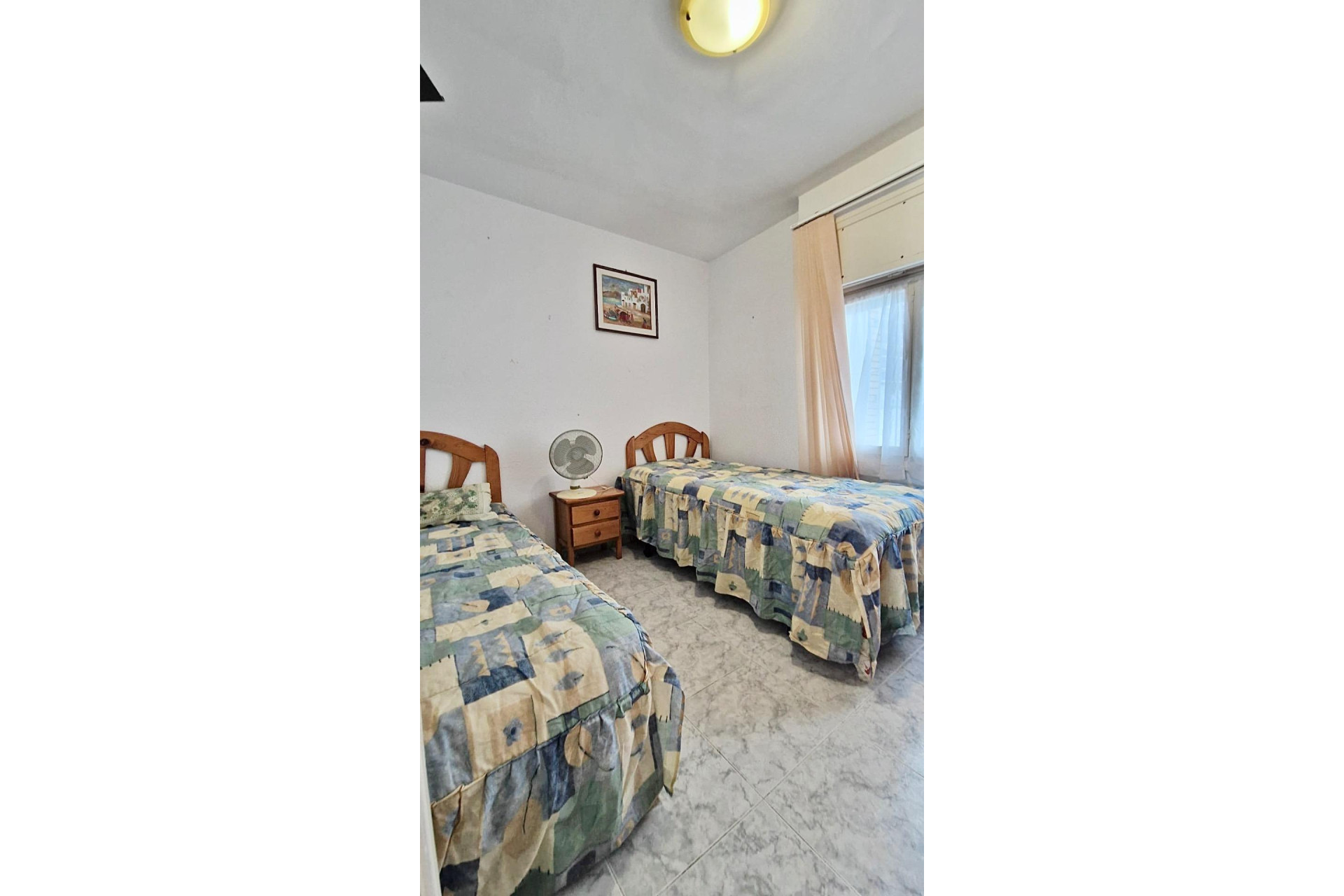 Resale - Apartment  - Torrevieja - Playa del cura