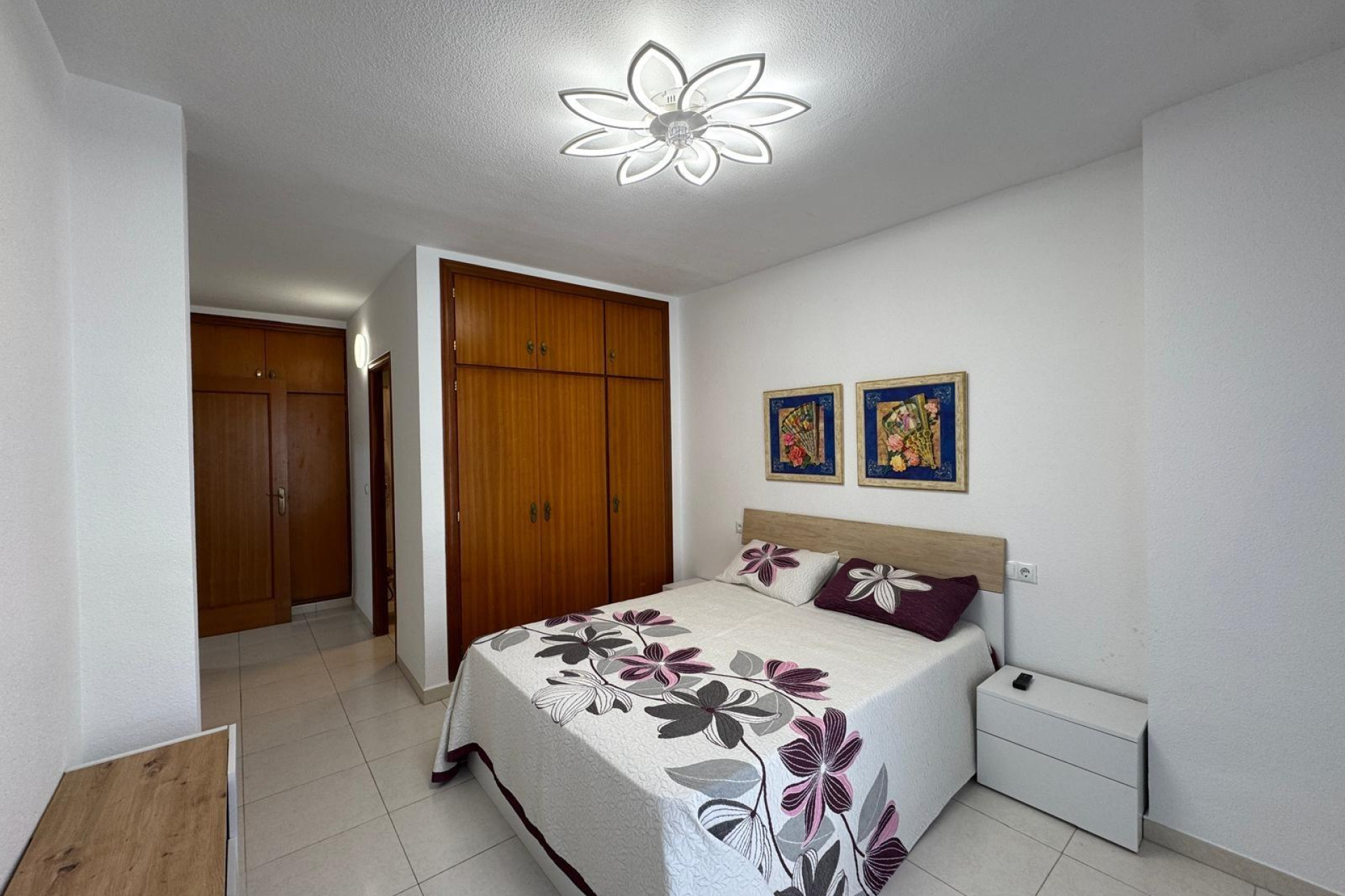 Resale - Apartment  - Torrevieja - Playa del cura