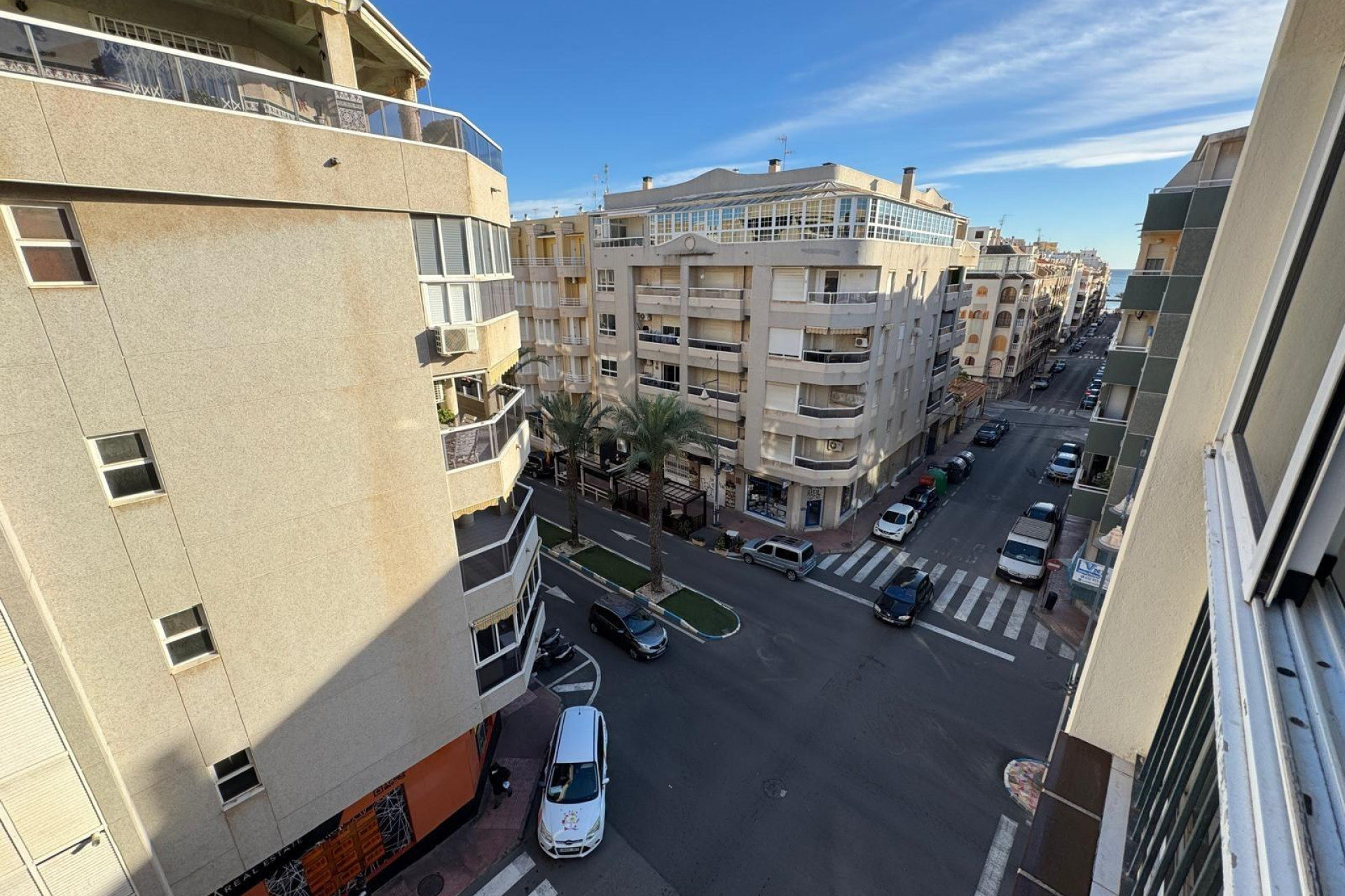 Resale - Apartment  - Torrevieja - Playa del cura