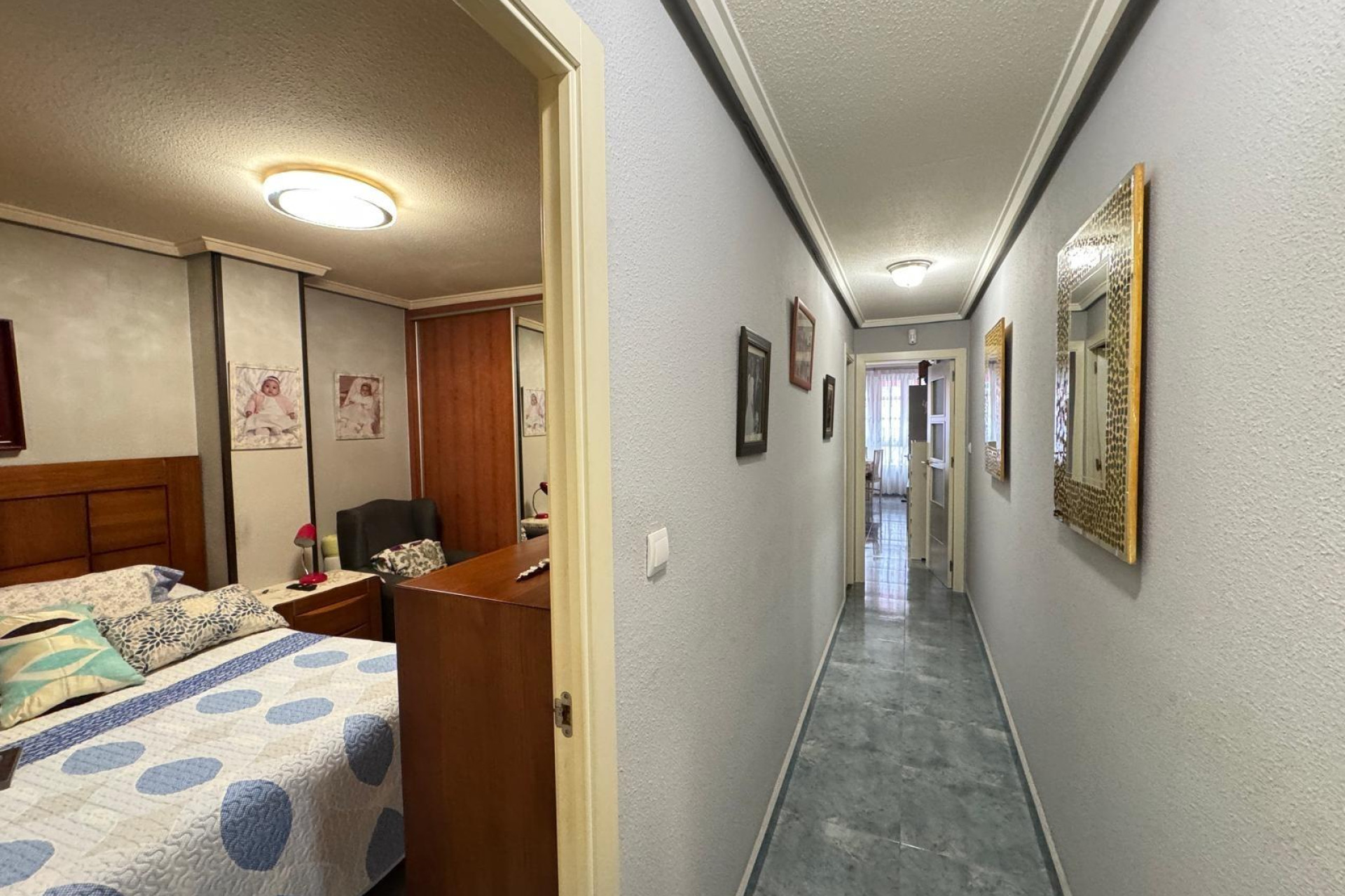 Resale - Apartment  - Torrevieja - Playa del Cura