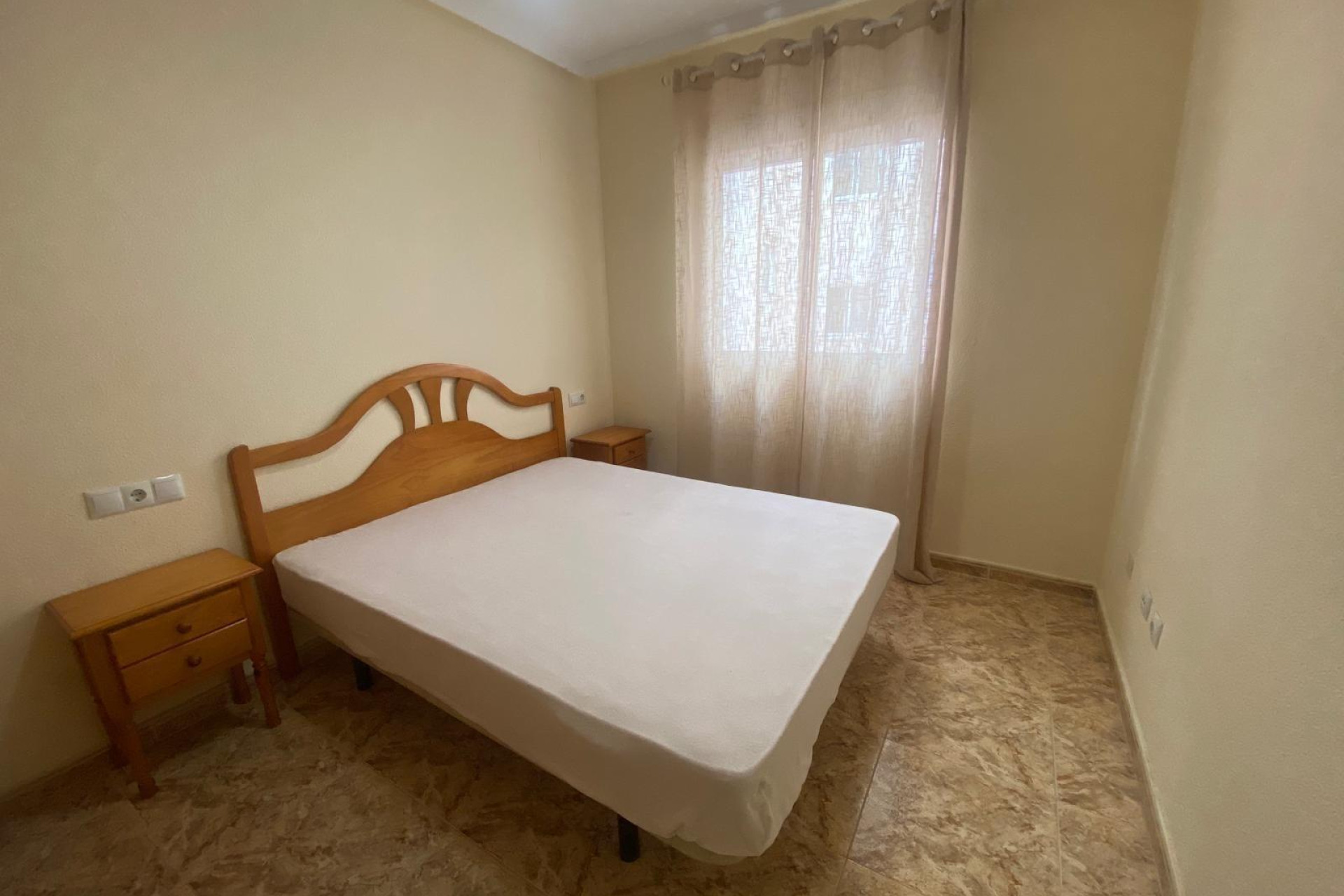 Resale - Apartment  - Torrevieja - Playa del Cura