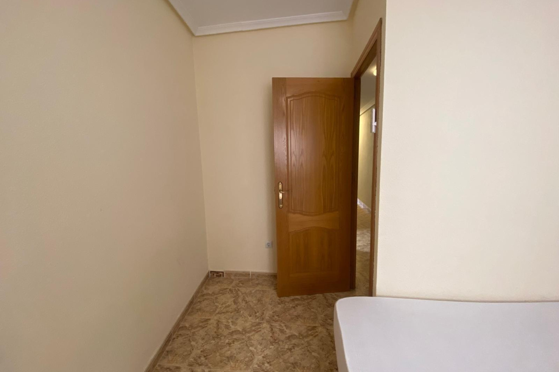 Resale - Apartment  - Torrevieja - Playa del Cura