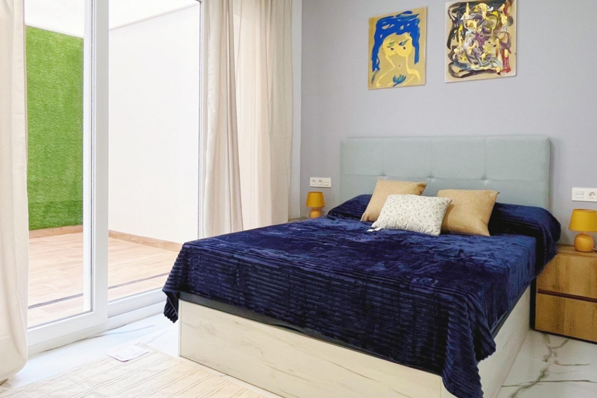 Resale - Apartment  - Torrevieja - Playa del Cura