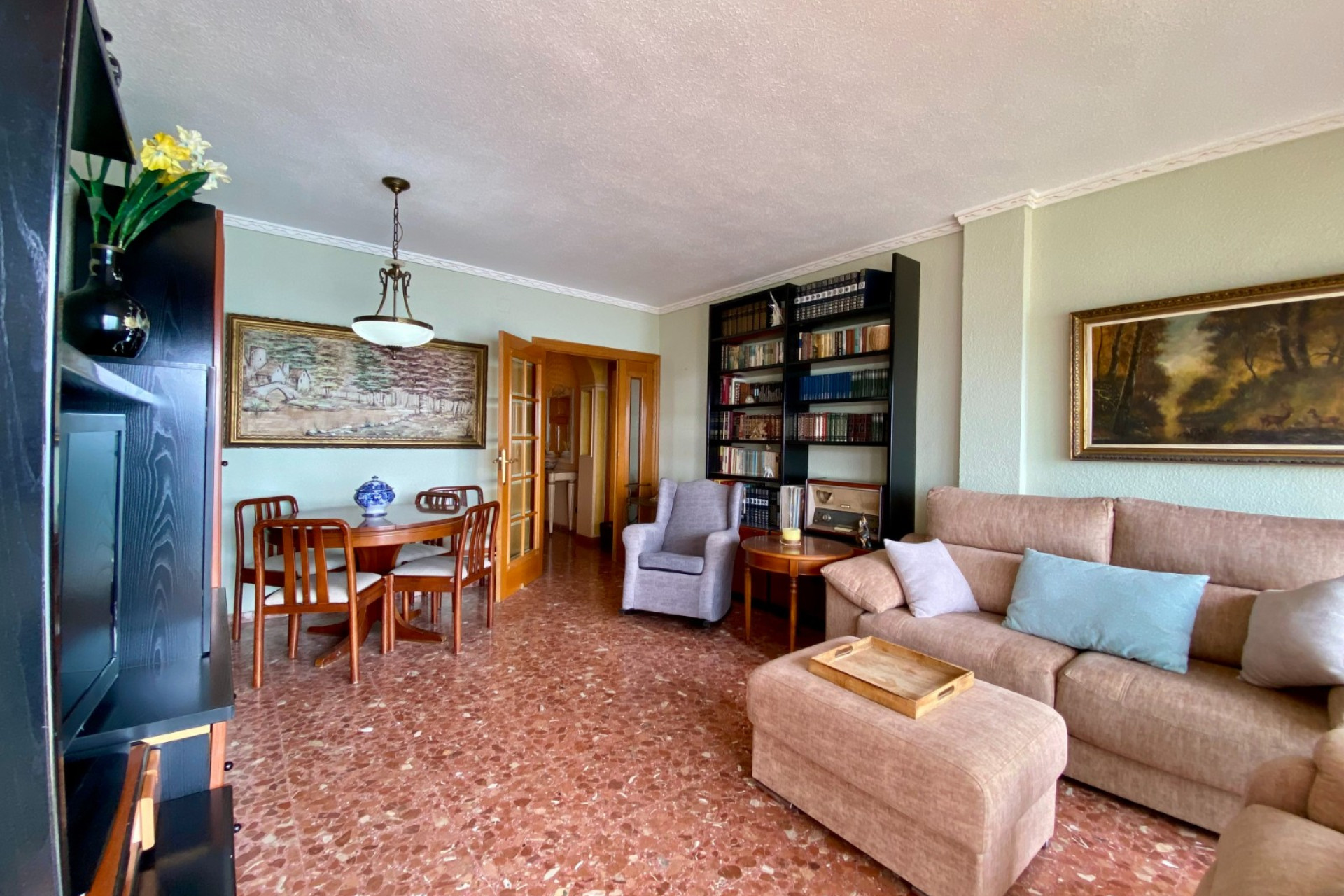 Resale - Apartment  - Torrevieja - Playa Del Cura