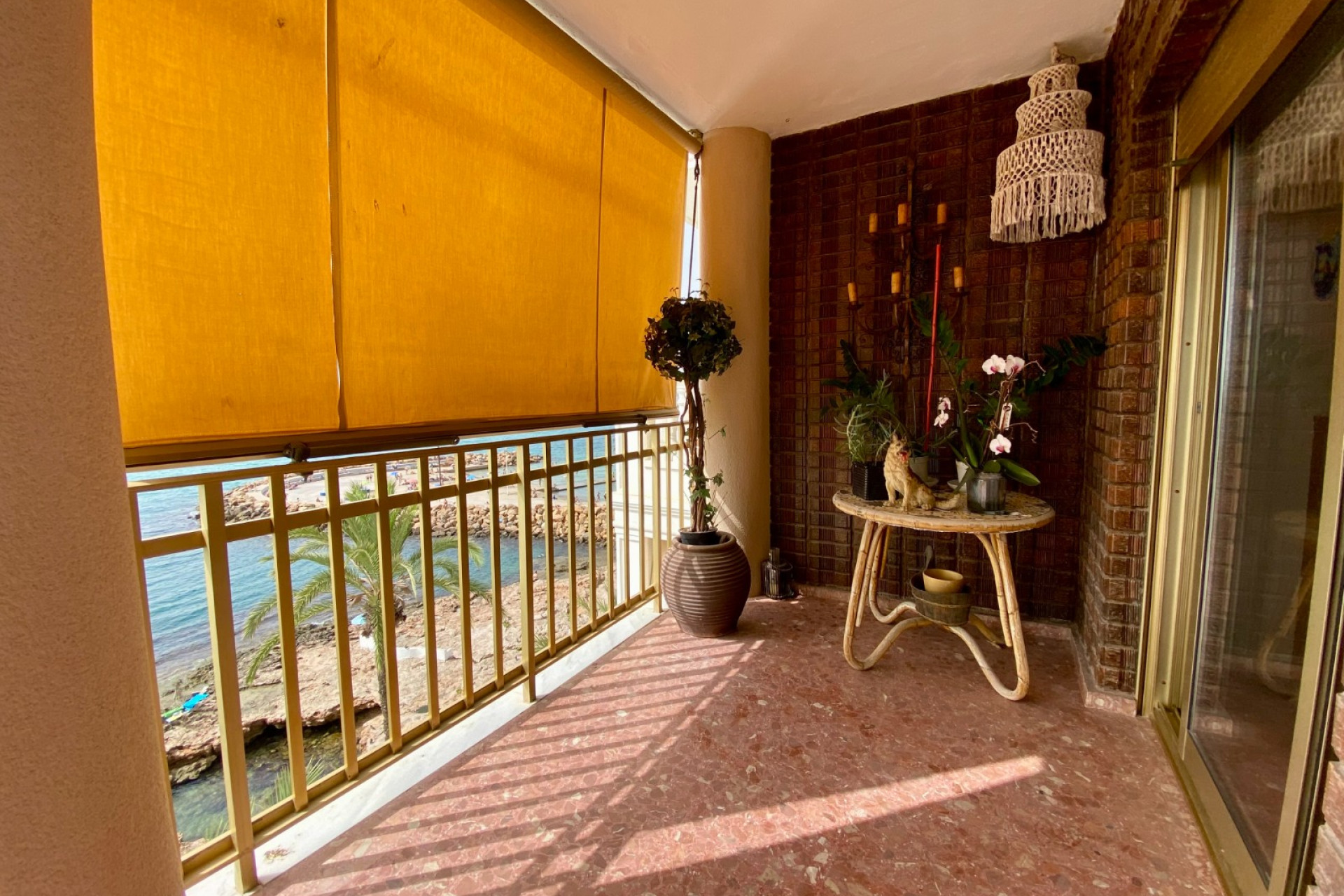 Resale - Apartment  - Torrevieja - Playa Del Cura