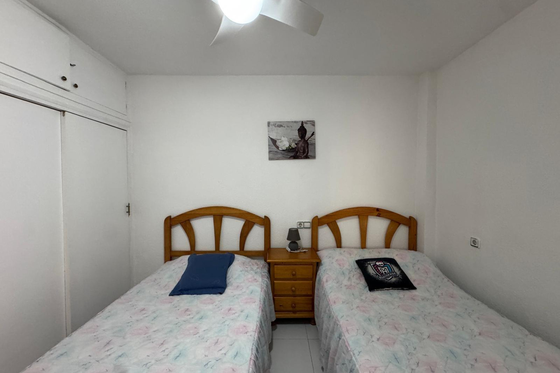 Resale - Apartment  - Torrevieja - Playa del Cura