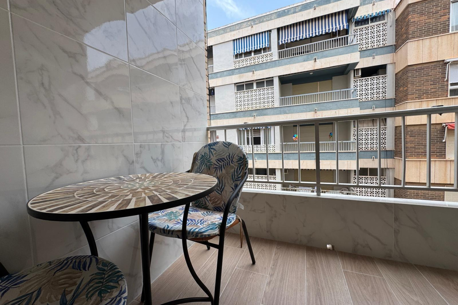 Resale - Apartment  - Torrevieja - Playa del Cura