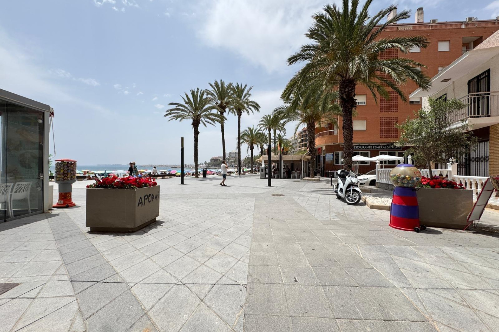 Resale - Apartment  - Torrevieja - Playa del Cura