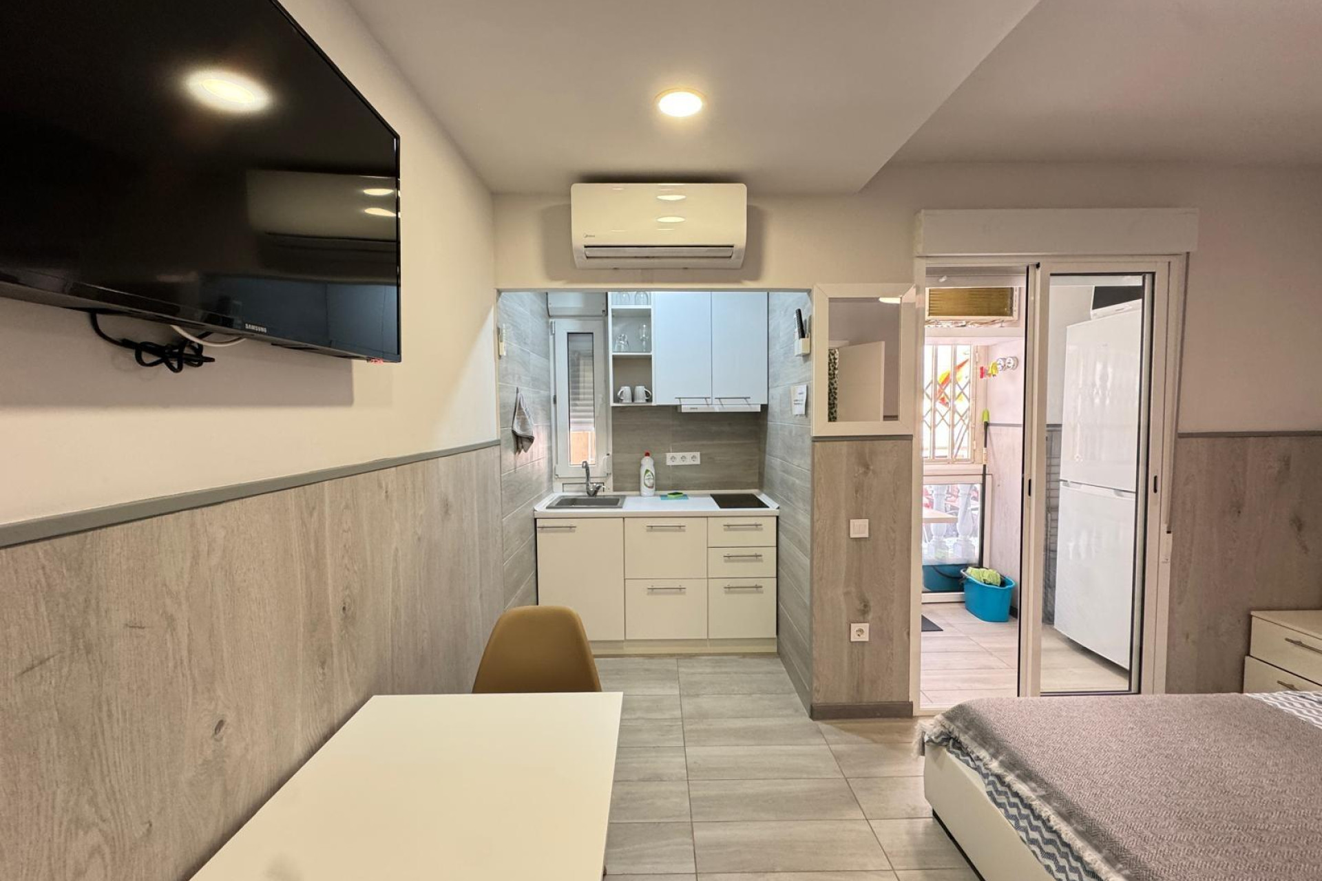 Resale - Apartment  - Torrevieja - Playa del Cura