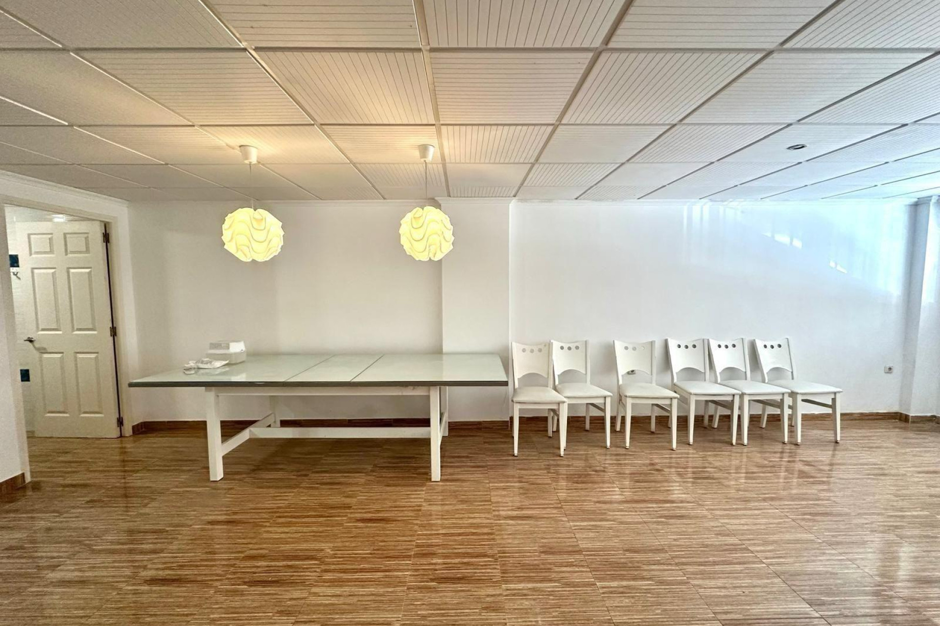 Resale - Apartment  - Torrevieja - Playa del Cura