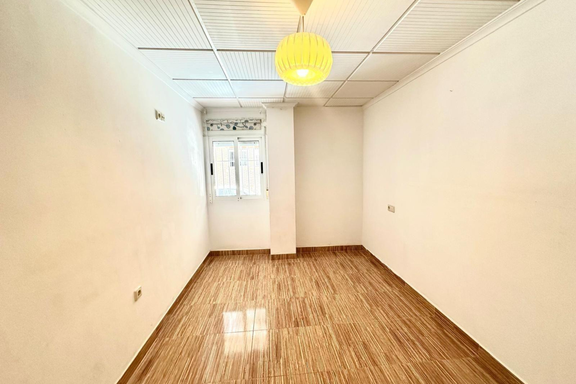 Resale - Apartment  - Torrevieja - Playa del Cura