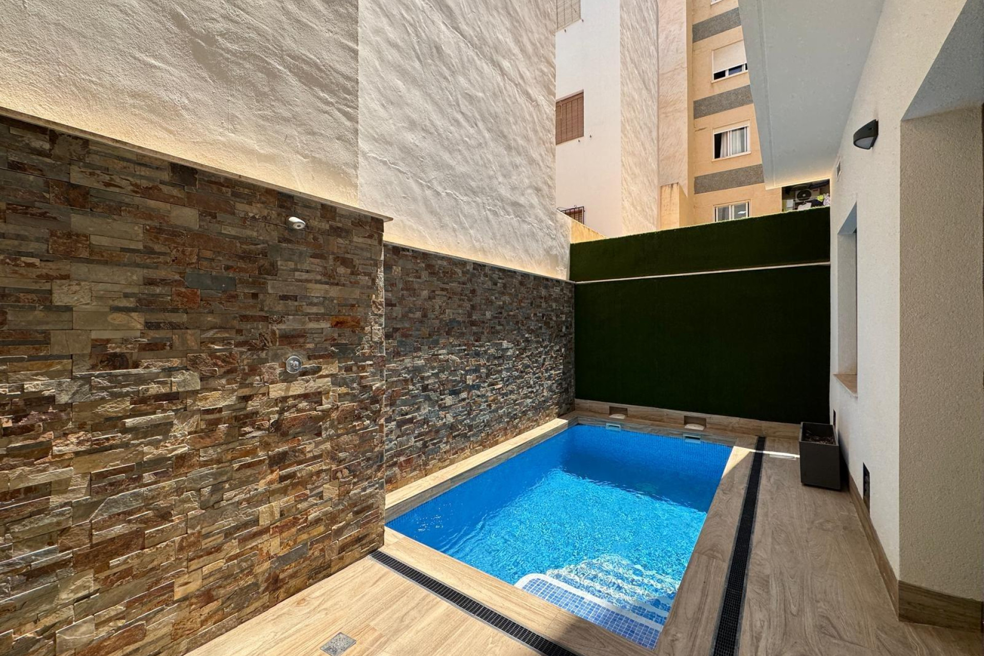 Resale - Apartment  - Torrevieja - Playa del Cura