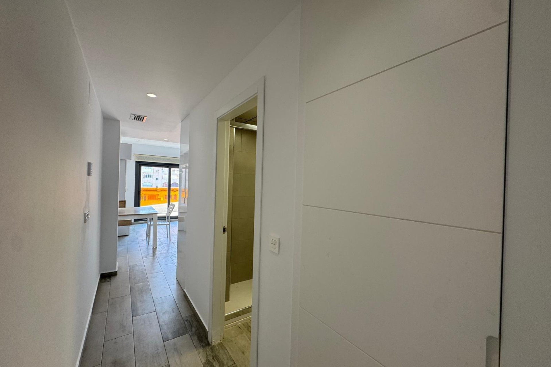 Resale - Apartment  - Torrevieja - Playa del Cura