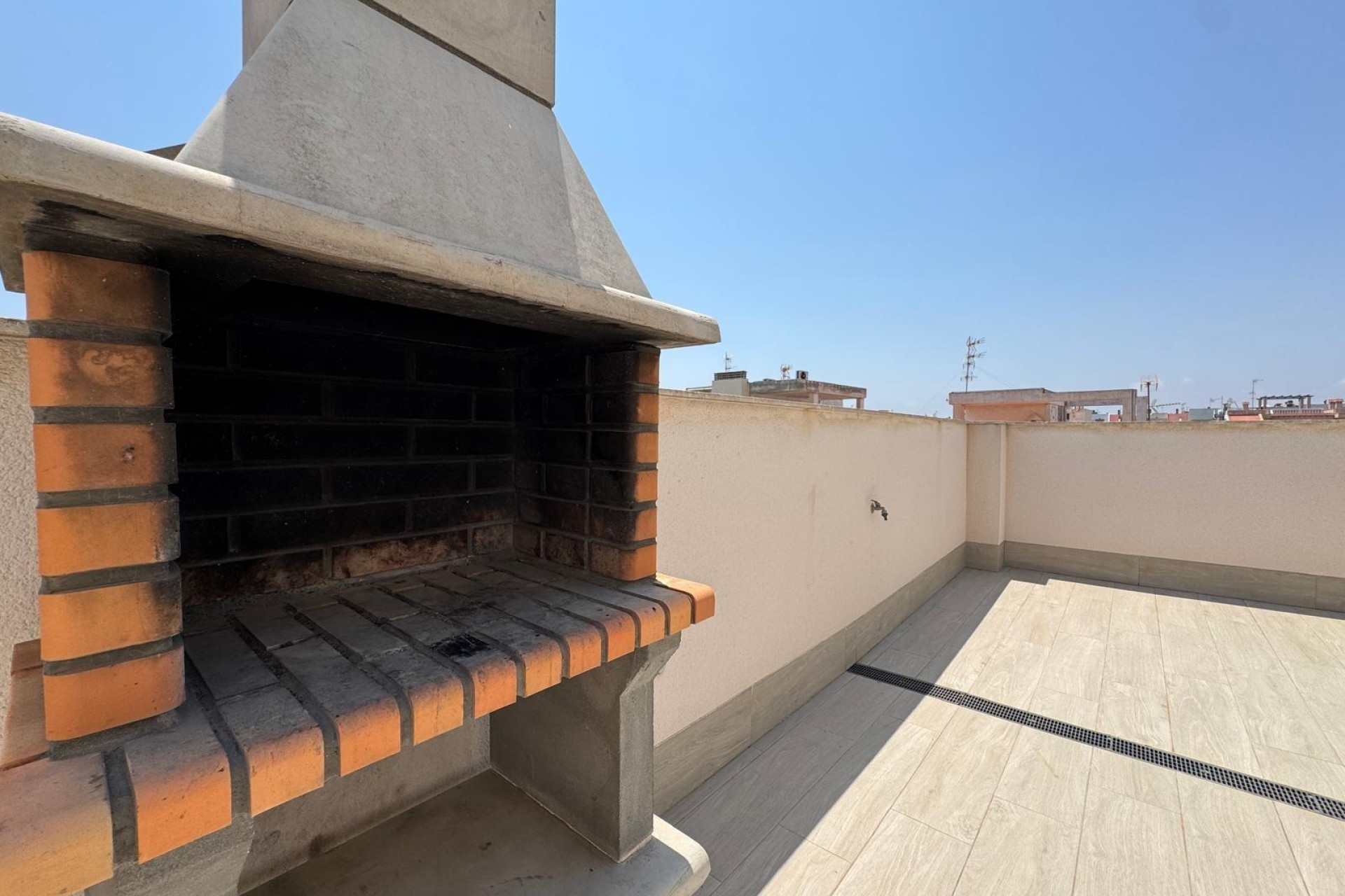 Resale - Apartment  - Torrevieja - Playa del Cura