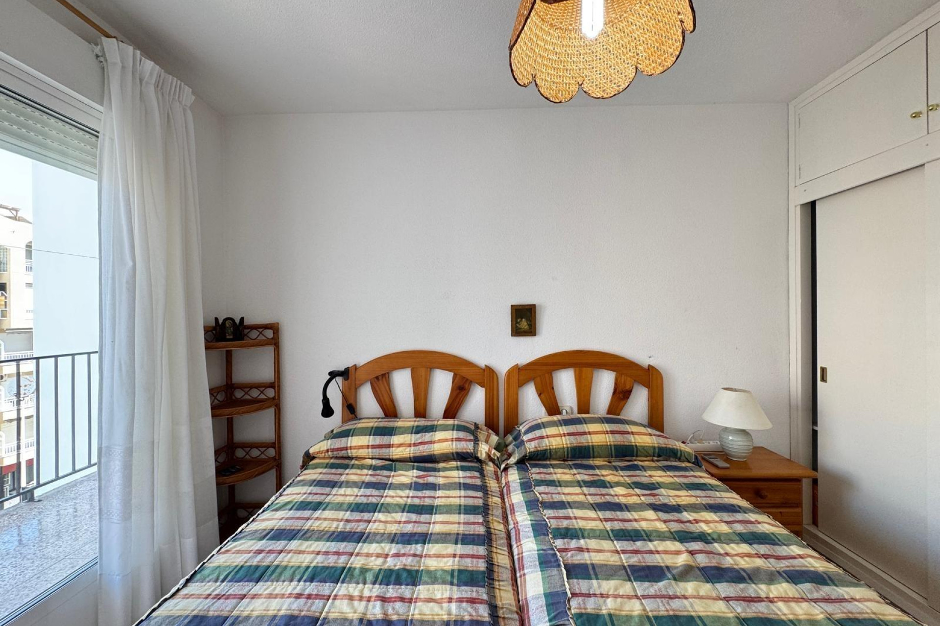 Resale - Apartment  - Torrevieja - Playa del Cura