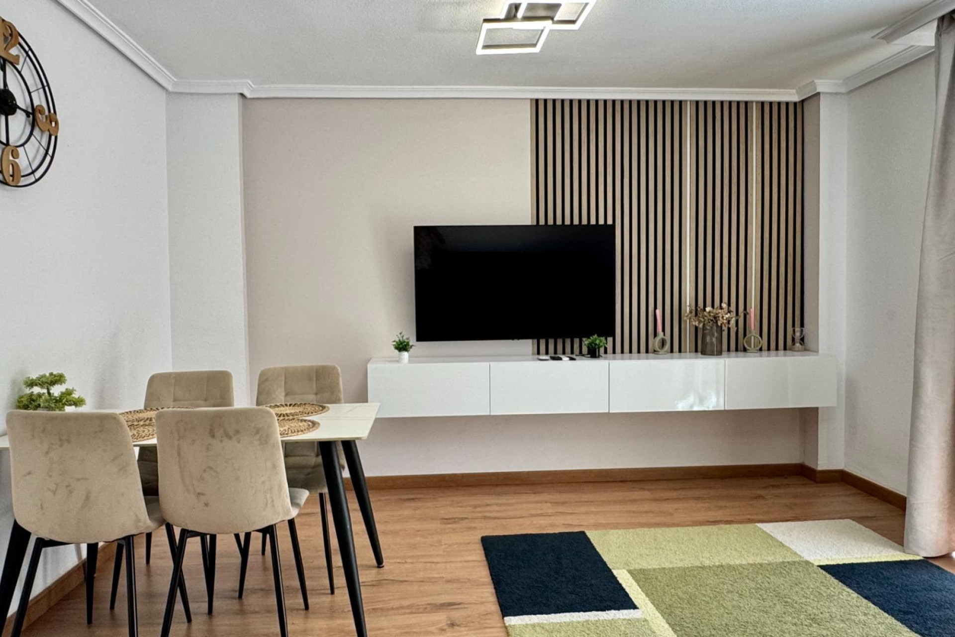 Resale - Apartment  - Torrevieja - Playa del Cura