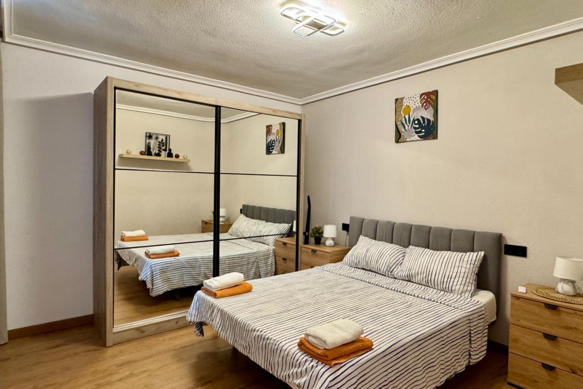 Resale - Apartment  - Torrevieja - Playa del Cura