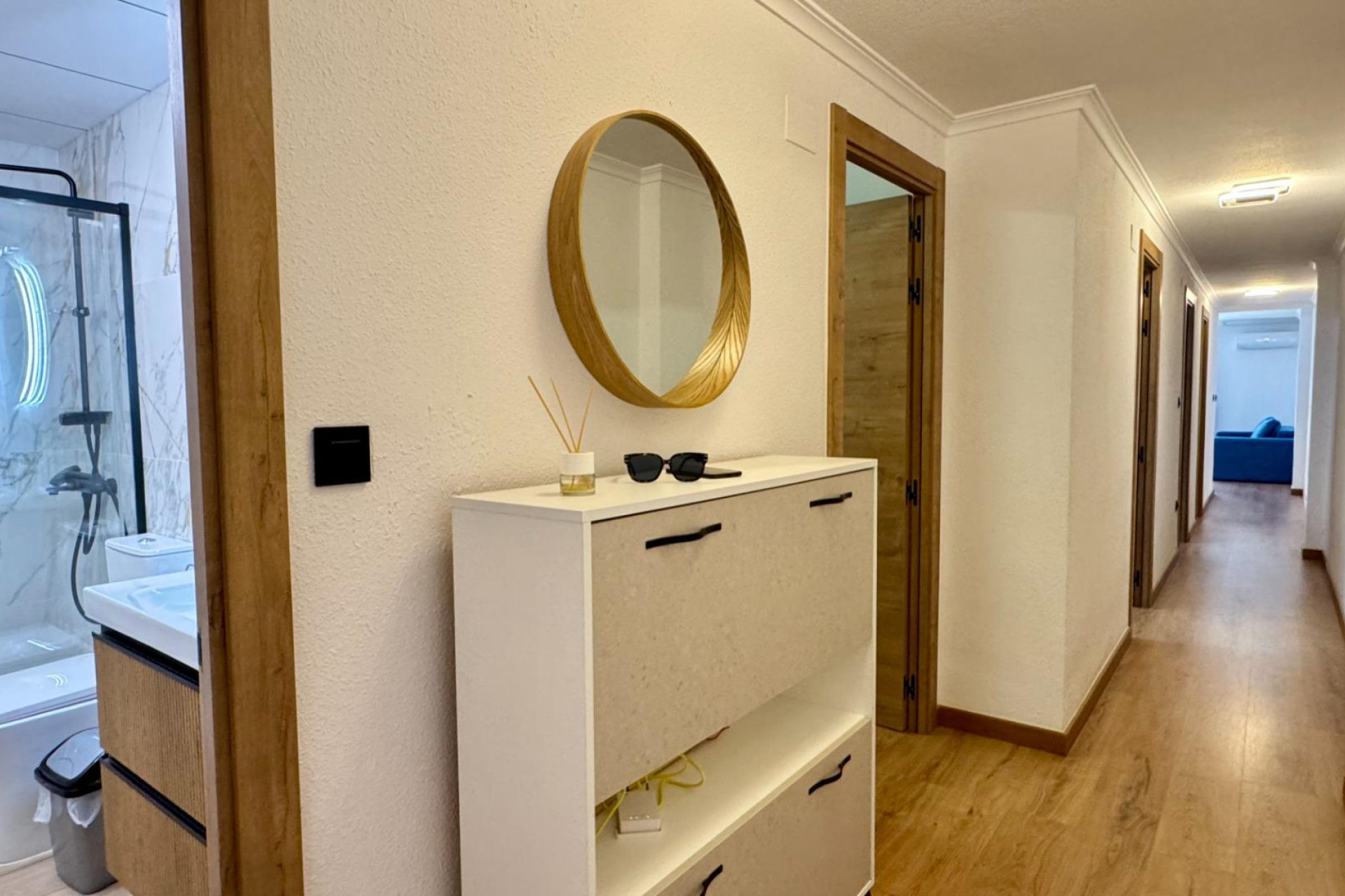 Resale - Apartment  - Torrevieja - Playa del Cura