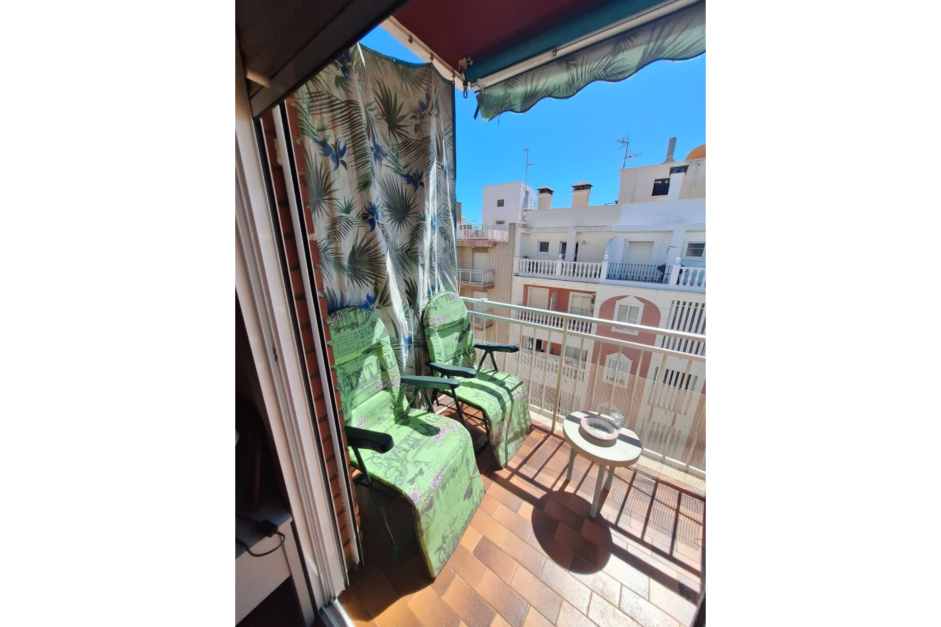 Resale - Apartment  - Torrevieja - Playa del Cura