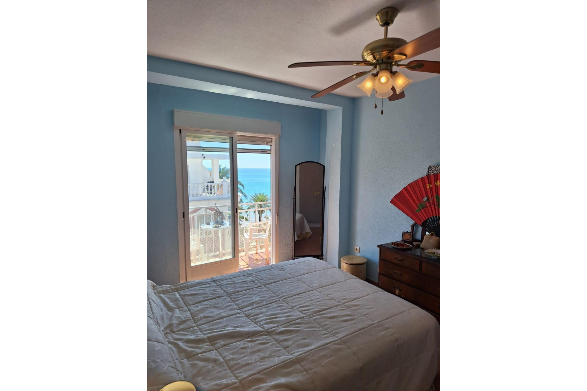 Resale - Apartment  - Torrevieja - Playa del Cura