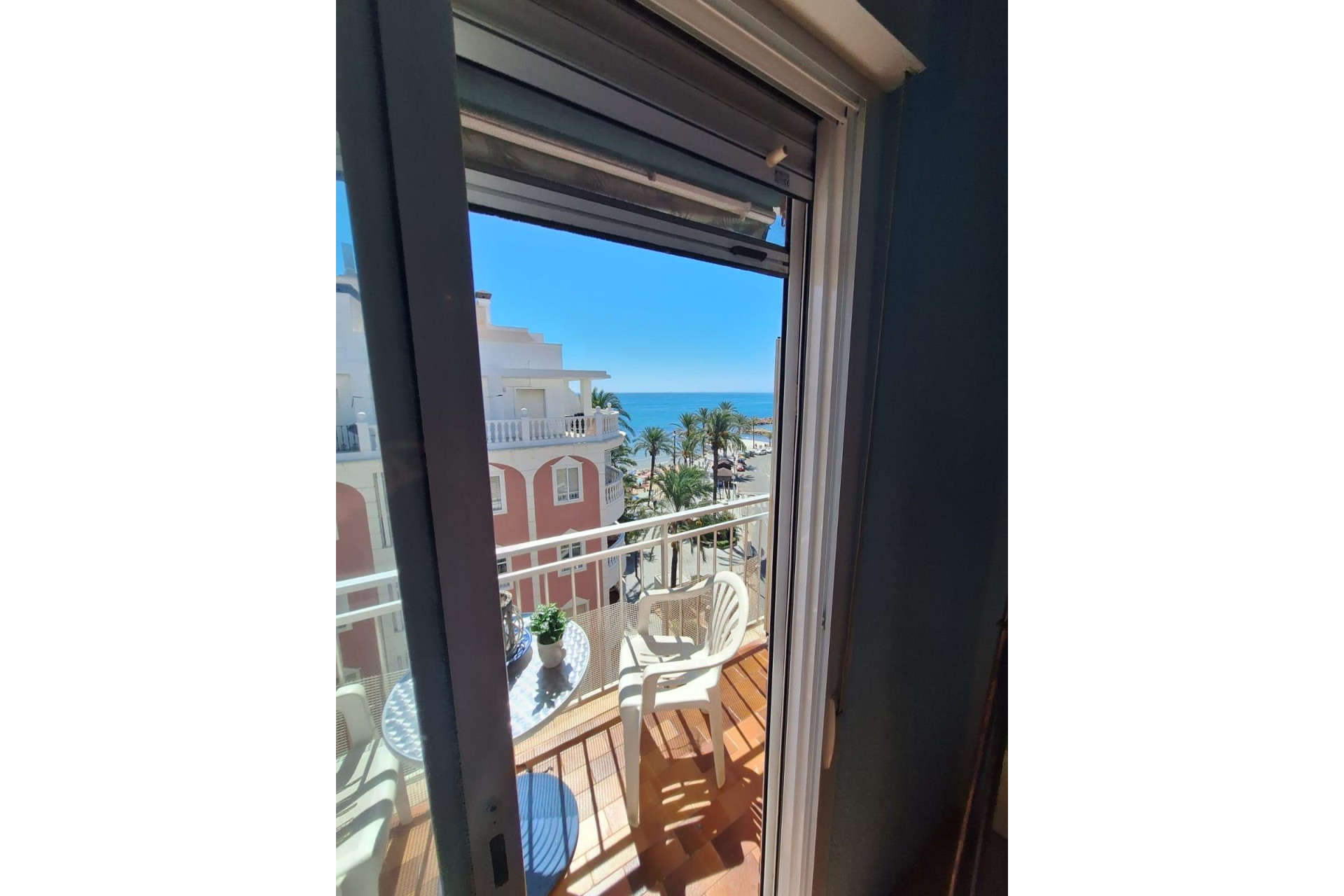 Resale - Apartment  - Torrevieja - Playa del Cura