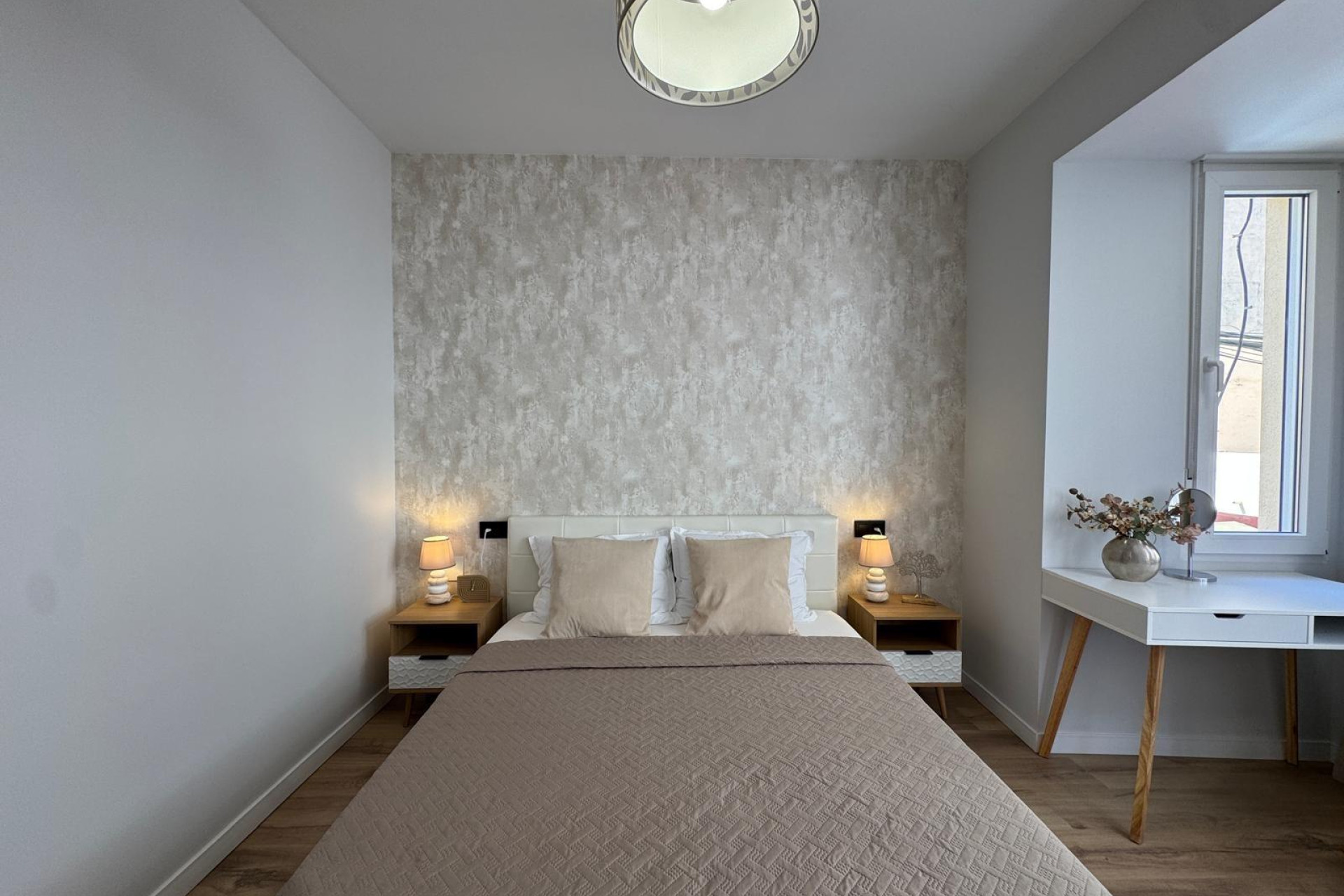 Resale - Apartment  - Torrevieja - Playa del Cura