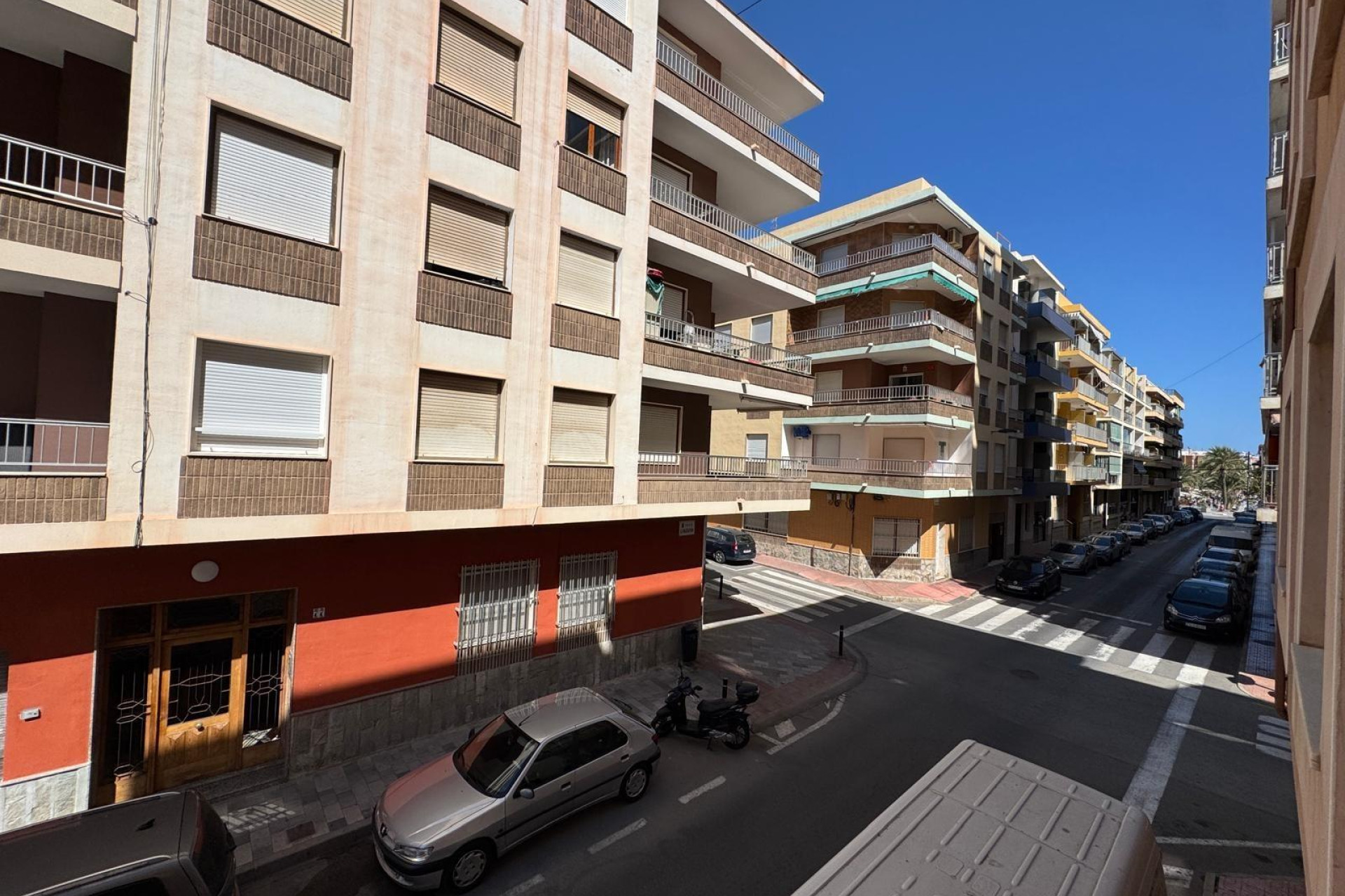 Resale - Apartment  - Torrevieja - Playa del Cura