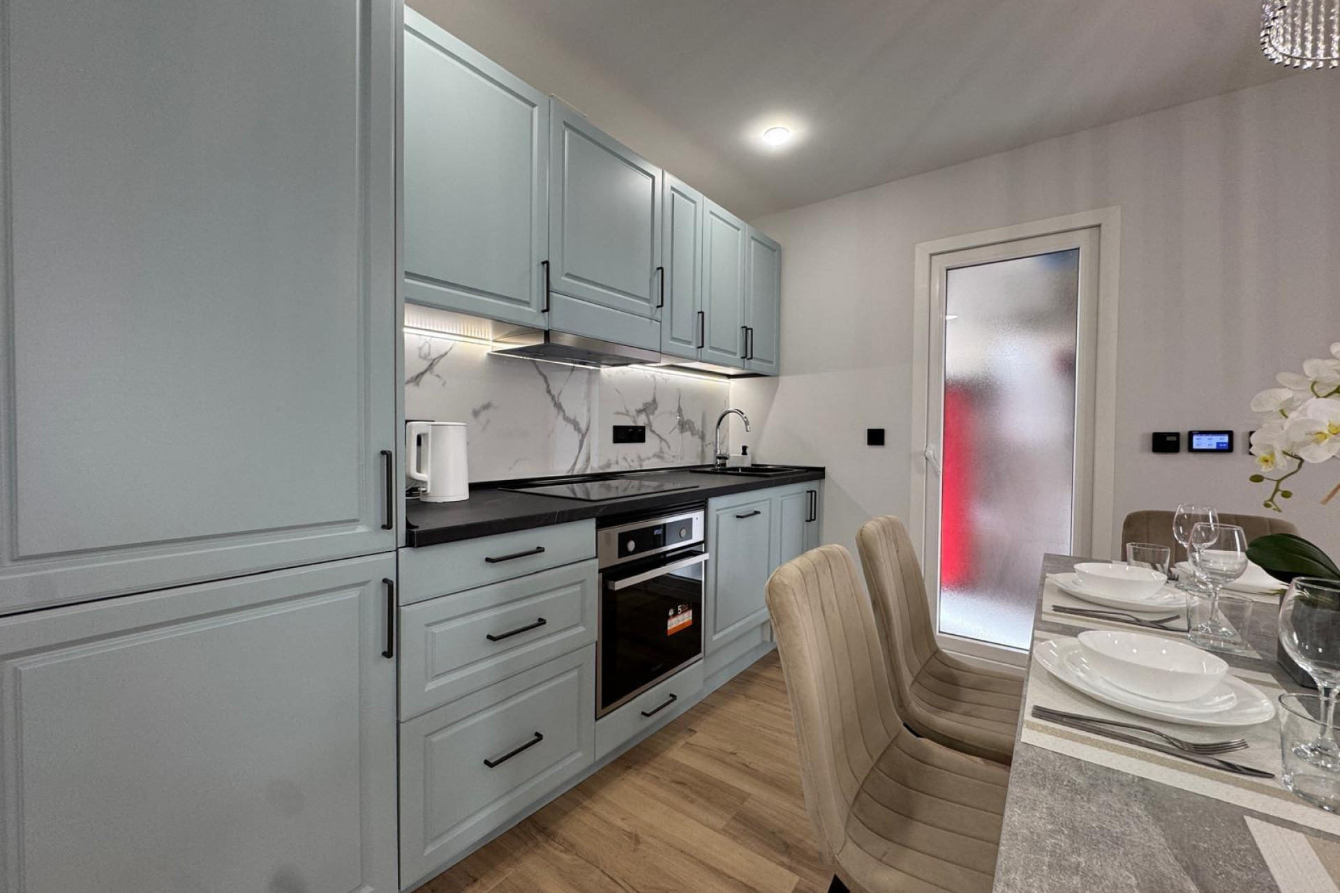 Resale - Apartment  - Torrevieja - Playa del Cura